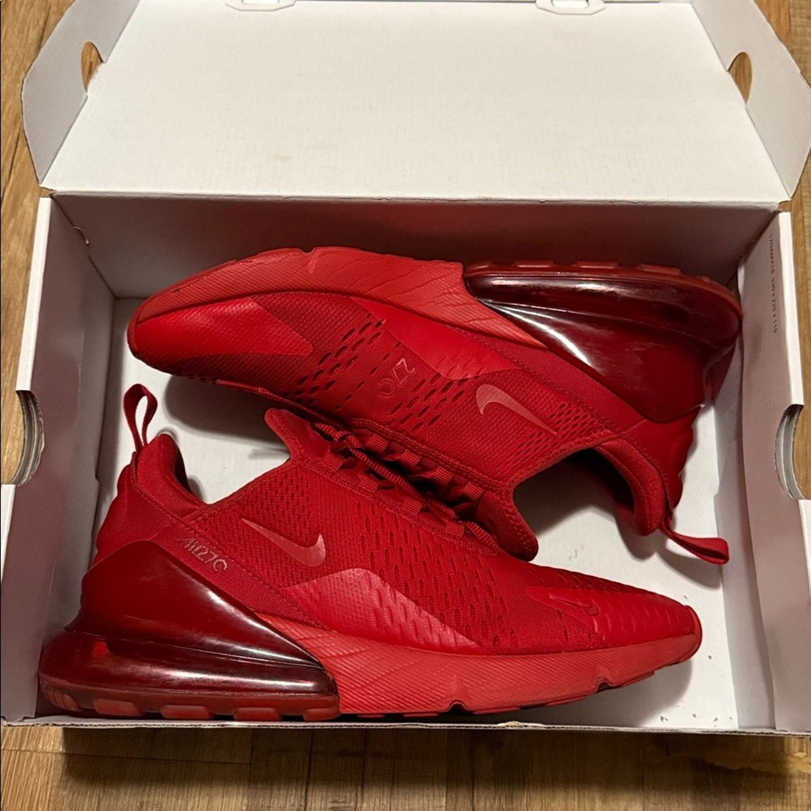 Nike Nike Air Max 270 Triple Red Size US 9.5 / EU 42-43 - 8 Thumbnail