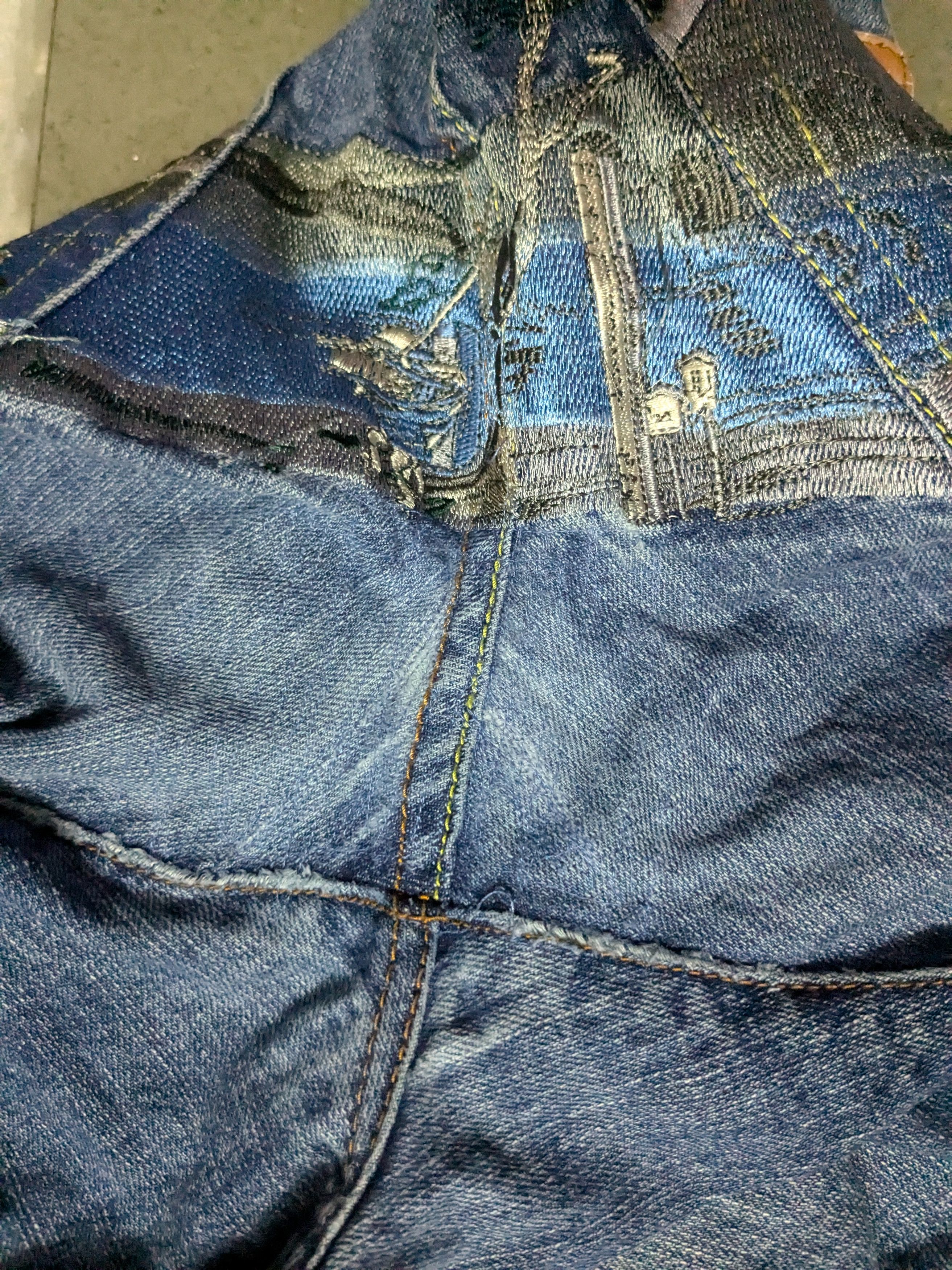 Japanese Brand × RMC Jeans RMC BACK EMBROIDERED SELVEDGED DENIM Size US 32 / EU 48 - 10 Thumbnail