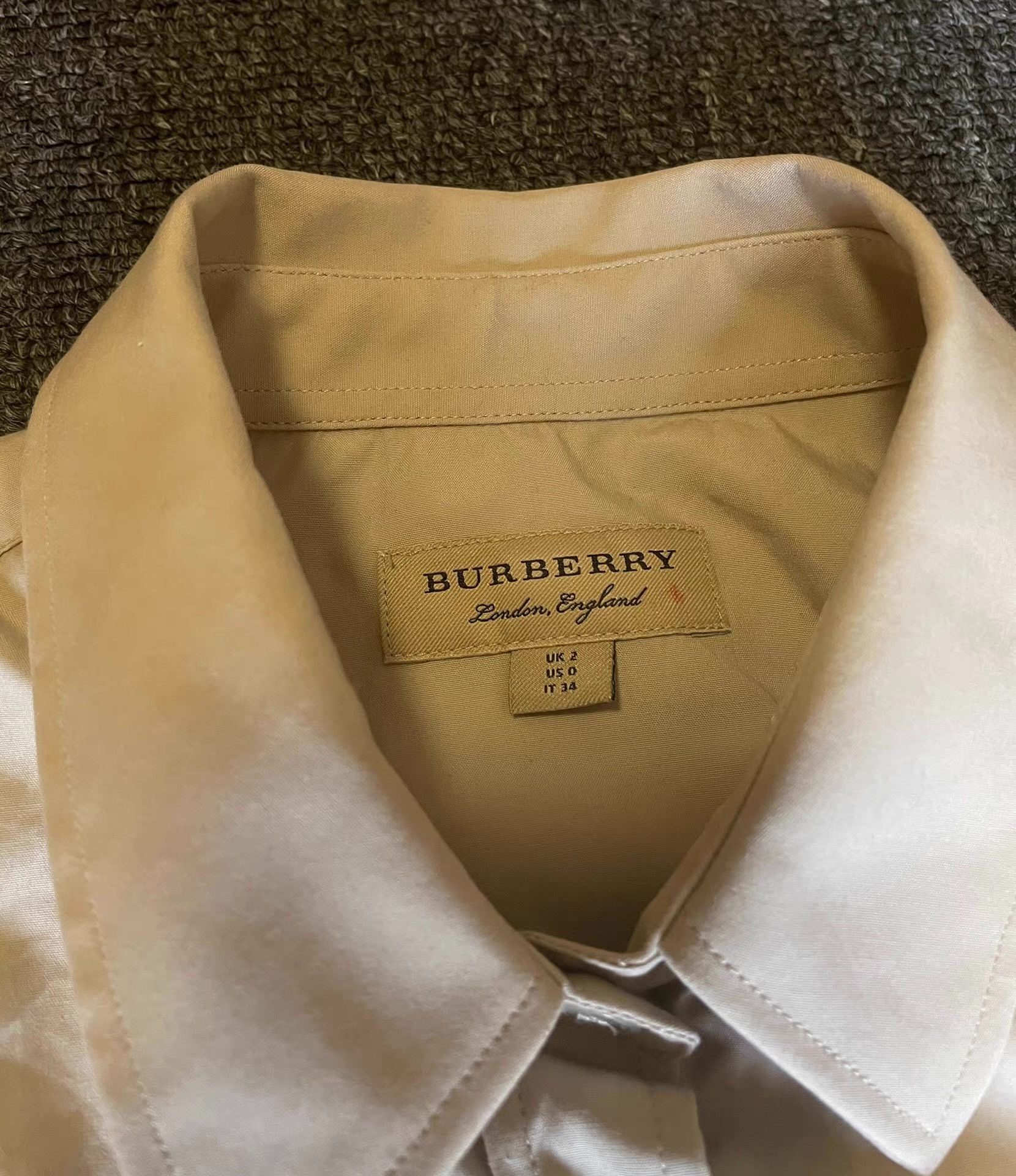 Burberry Burberry women's khaki shirt. Q4 Size S / US 4 / IT 40 - 3 Thumbnail