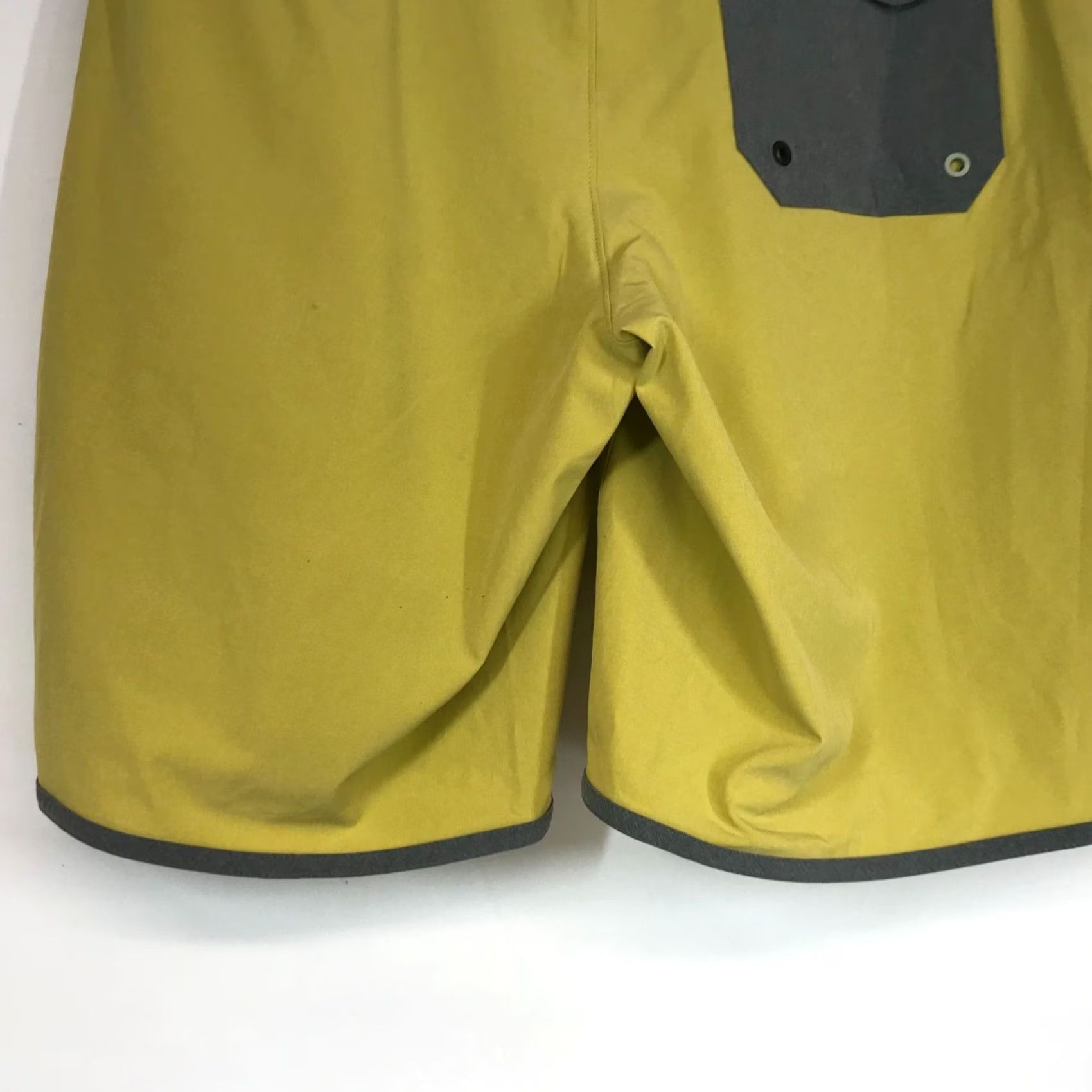 Eddie Bauer Eddie Bauer Mens 34 Gold MR AMPHIB BOARD SHORTS Size US 34 / EU 50 - 6 Thumbnail