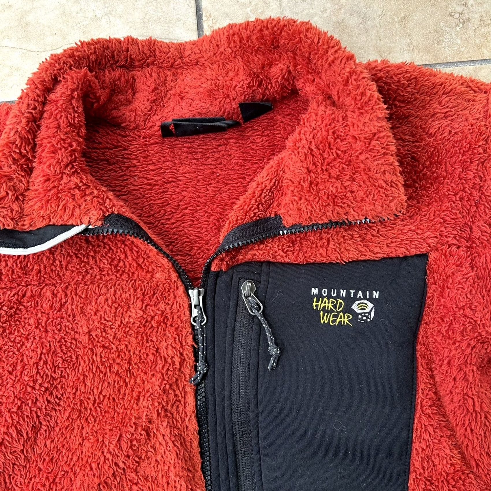 Mountain Hardwear VINTAGE Mountain Hardwear Monkey Fuzzy Fleece Jacket Womens L Orange 2000s Basic Jacket Size L / US 10 / IT 46 - 2 Thumbnail