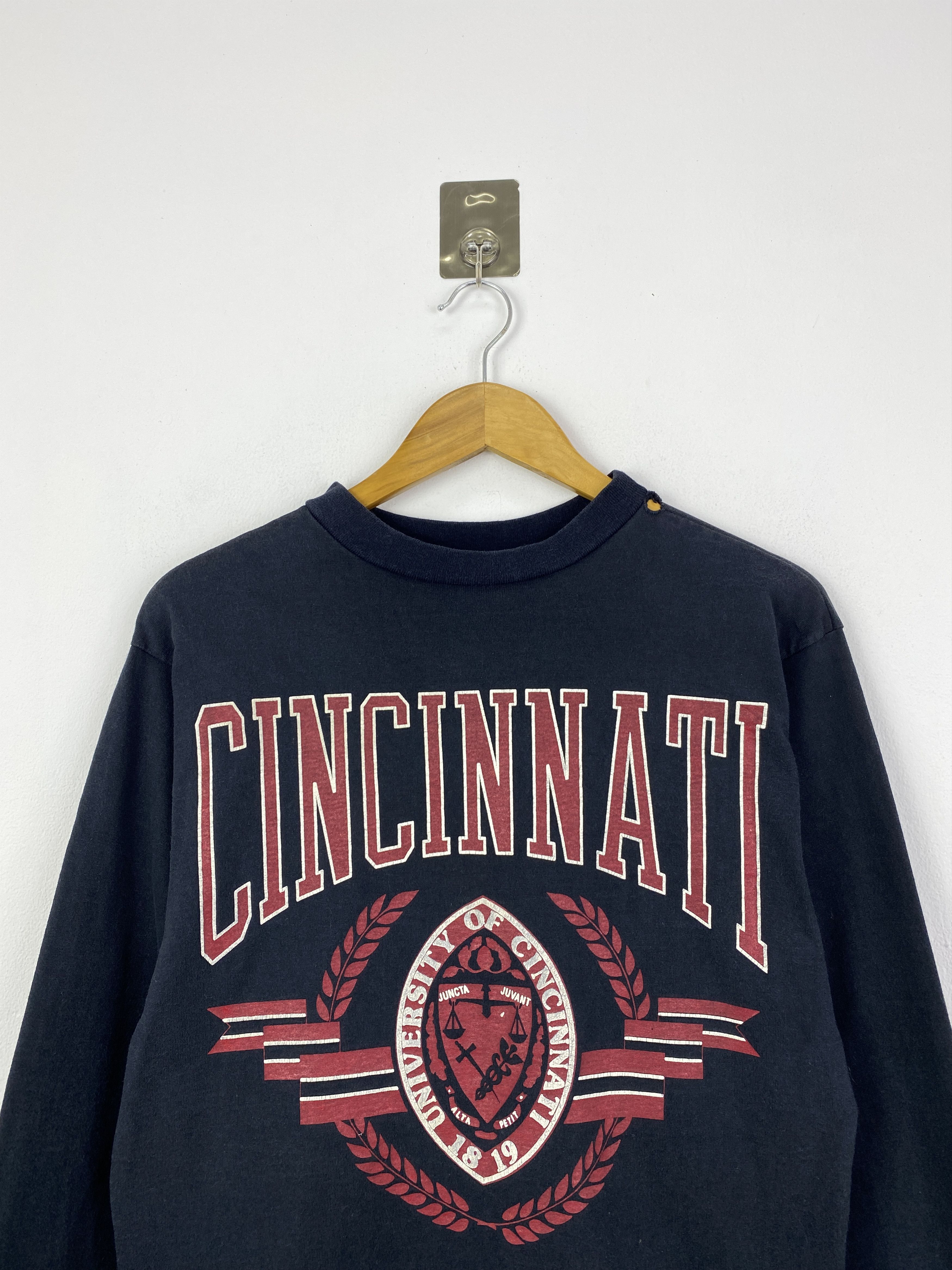 Other Vintage 90s University of Cincinnati Sweatshirt SH0096 Size US M / EU 48-50 / 2 - 2 Thumbnail