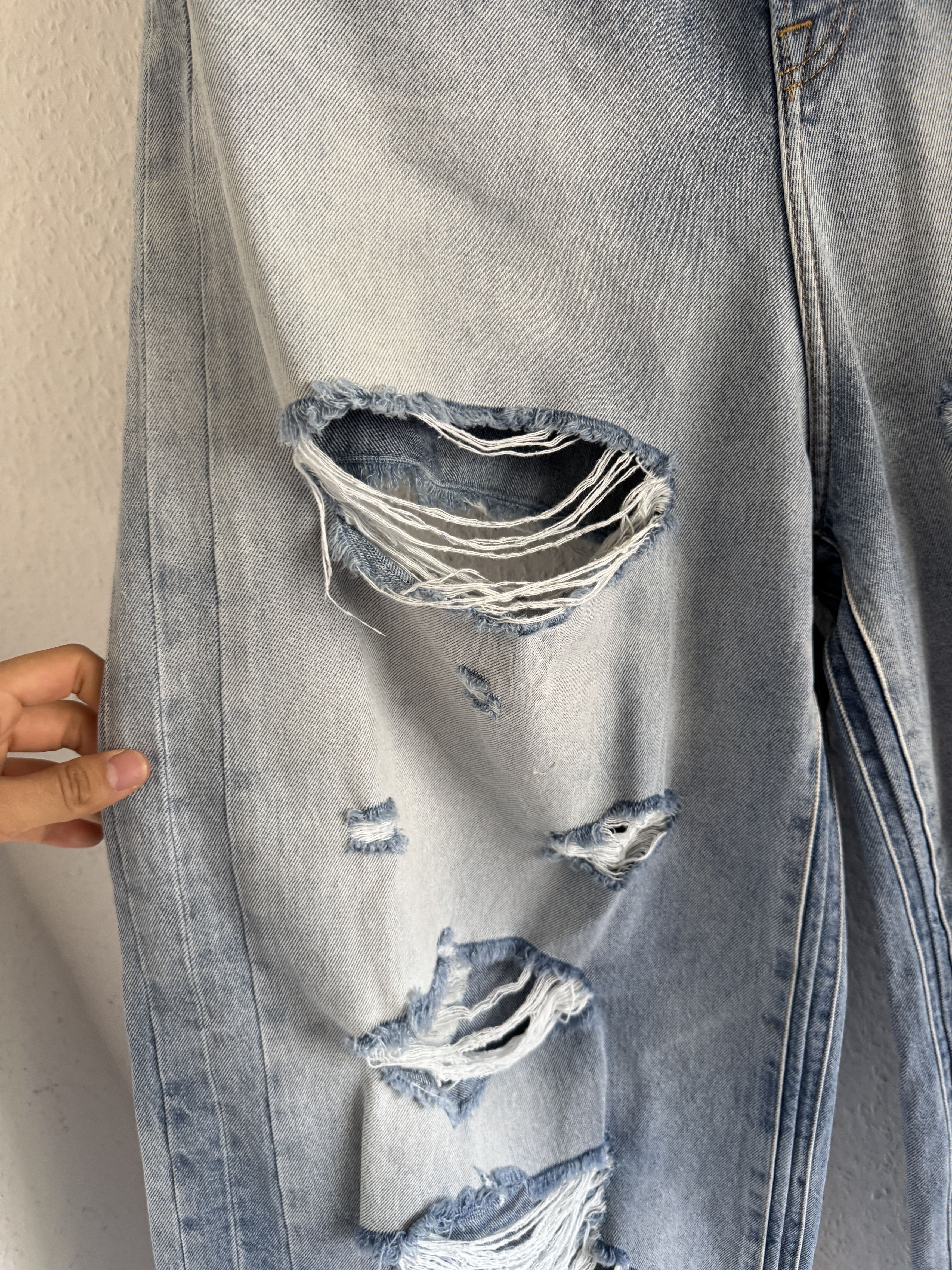 Vetements Destroyed wash denim pants Size US 32 / EU 48 - 7 Thumbnail