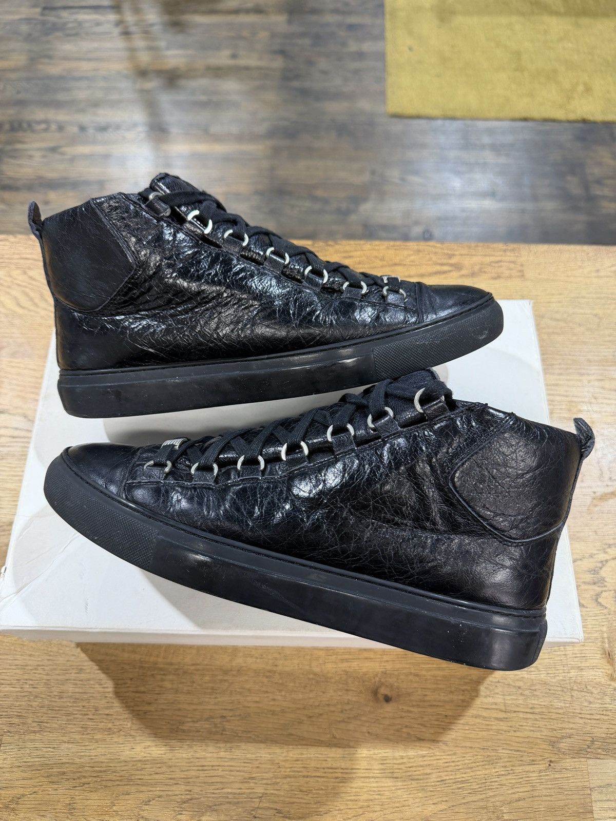 Balenciaga Balenciaga Arena 42 | Grailed