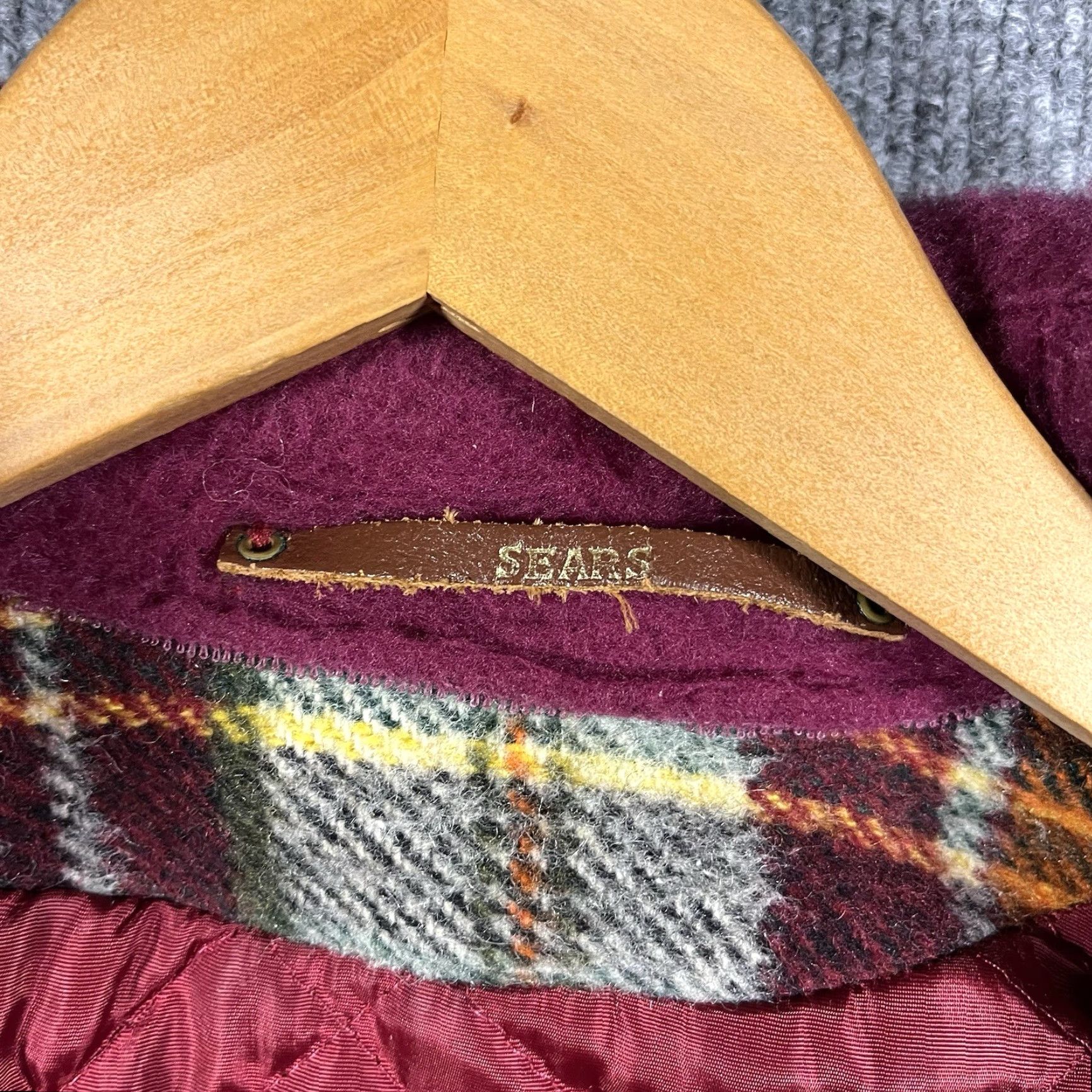 Sears VINTAGE Sears Jacket Medium Burgundy Plaid Wool Coat Overcoat Size US M / EU 48-50 / 2 - 5 Thumbnail