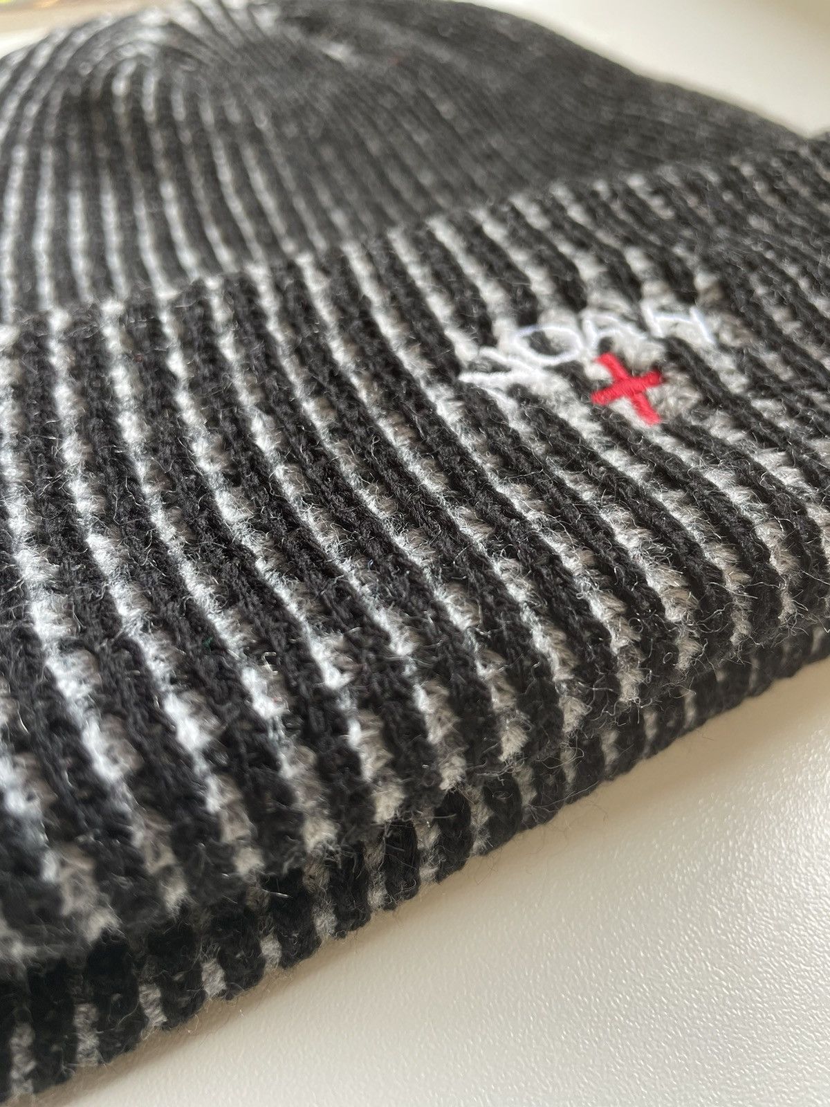 Noah Noah FW22 Tri Color Logo Beanie BLACK Size ONE SIZE - 3 Thumbnail