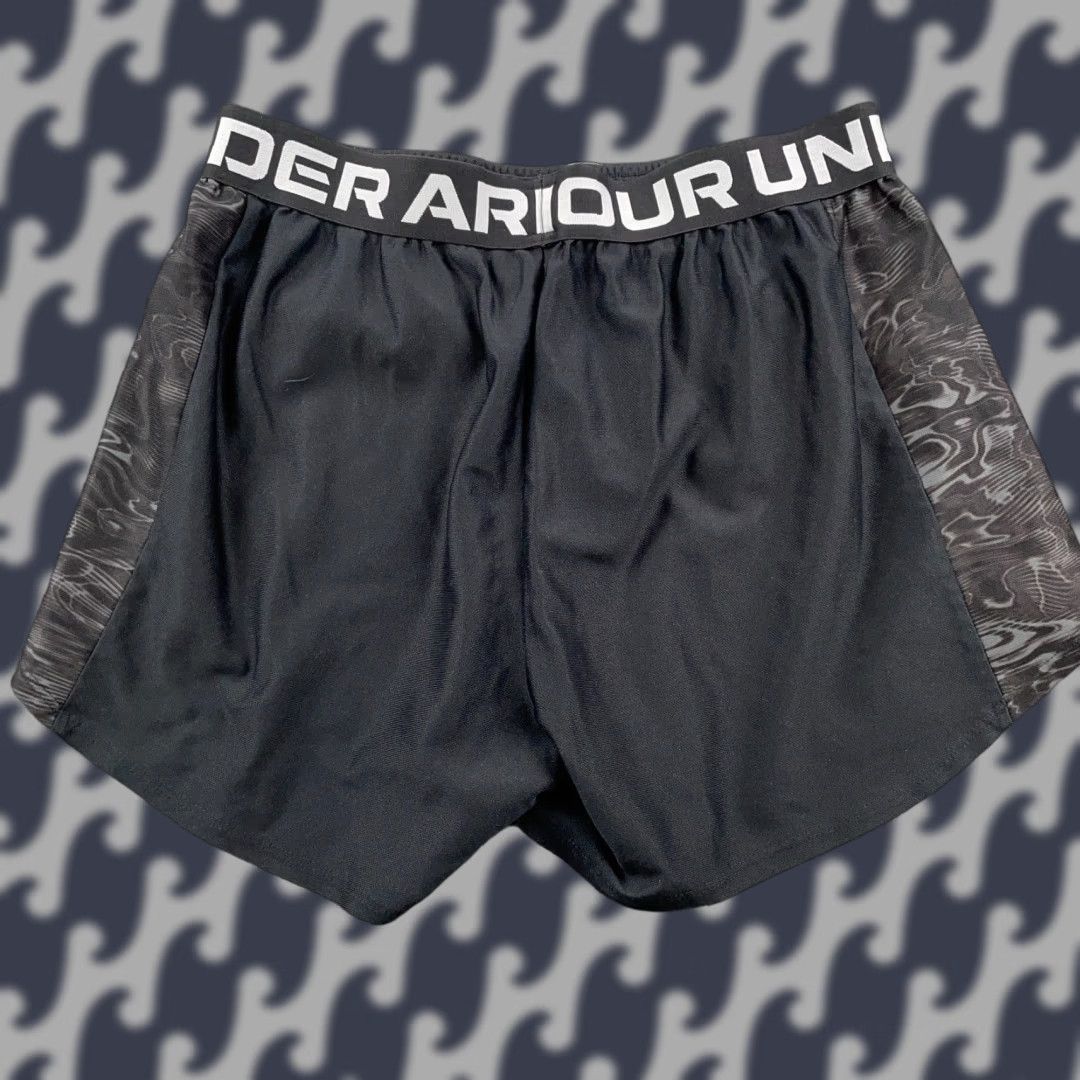 Under Armour Shorts Womens Medium Black Running Performance Lightweight Active (Size 32)