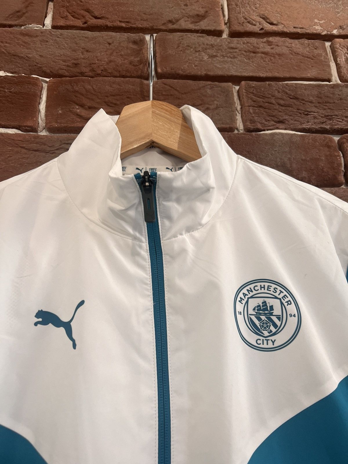 Puma Rare Puna Manchester City Soccer Light Jacket Windbreaker Size US M / EU 48-50 / 2 - 3 Thumbnail