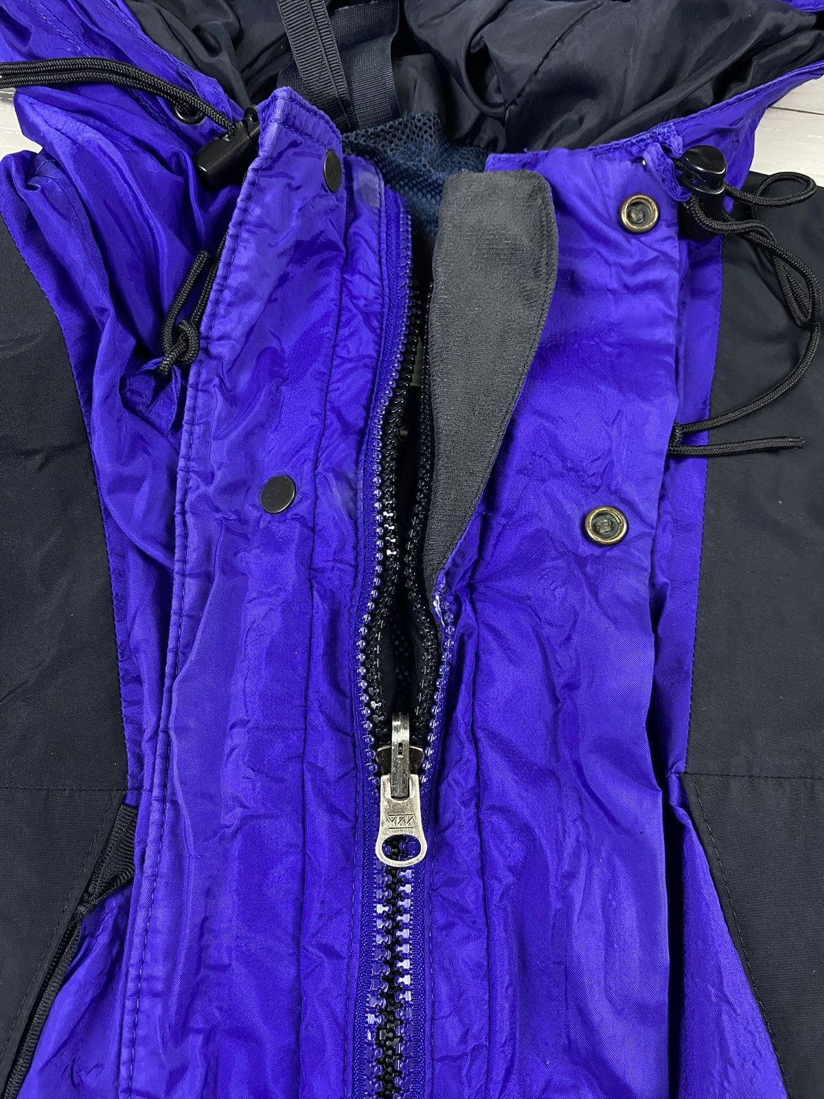 The North Face VINTAGE THE NORTH FACE GORE TEX PURPLE JACKET Size US M / EU 48-50 / 2 - 8 Thumbnail