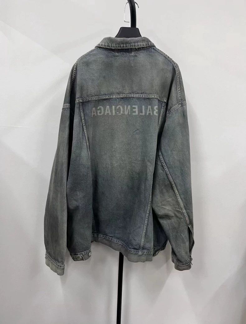 Balenciaga Balenciaga Back Logo monogram printed casual single-breast Size US XXL / EU 58 / 5 - 1 Thumbnail