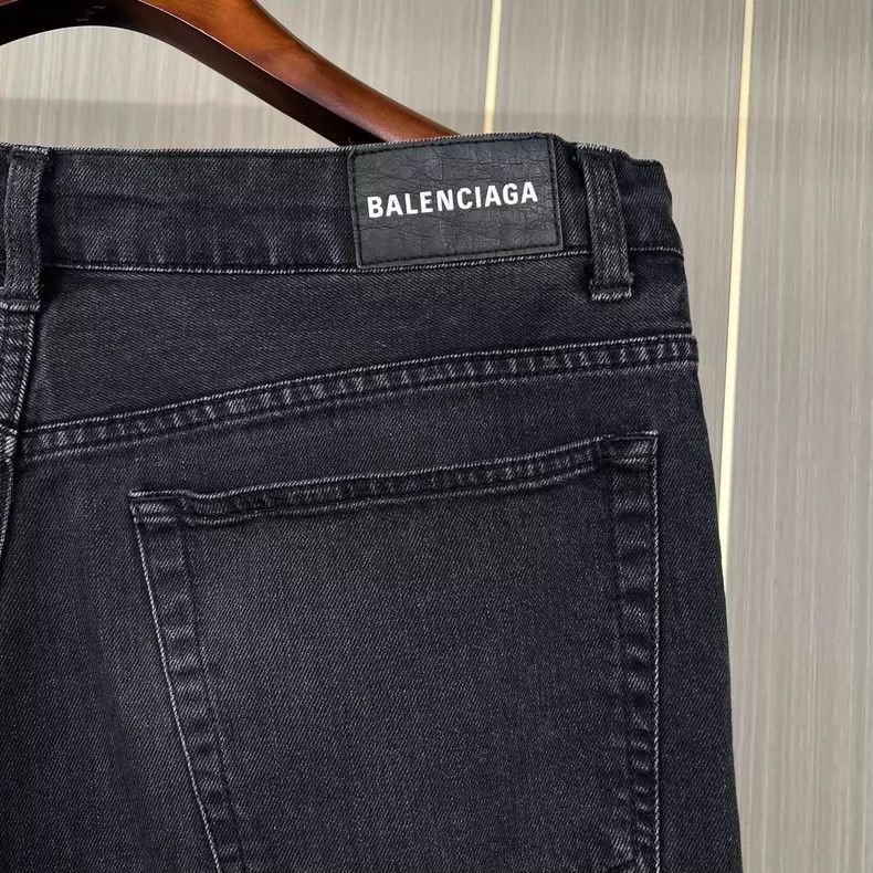 Balenciaga Balenciaga size 33 Black and Grey Washed Letter Jeans Size 32" / US 10 / IT 46 - 6 Thumbnail