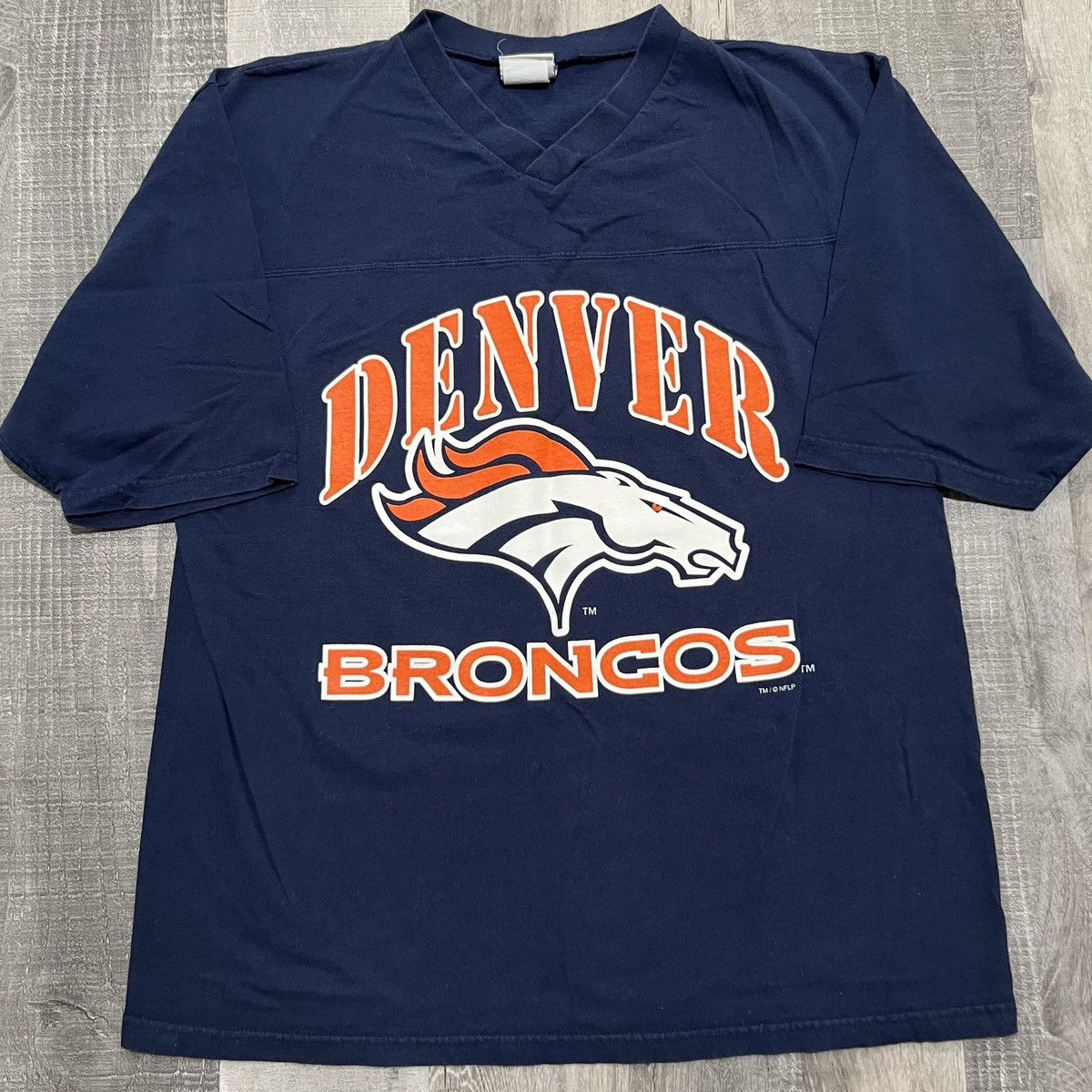 NFL × Vintage VTG Denver Broncos 1997 Blue John Elway 90s NFL Shirt Size US XL / EU 56 / 4 - 1 Thumbnail