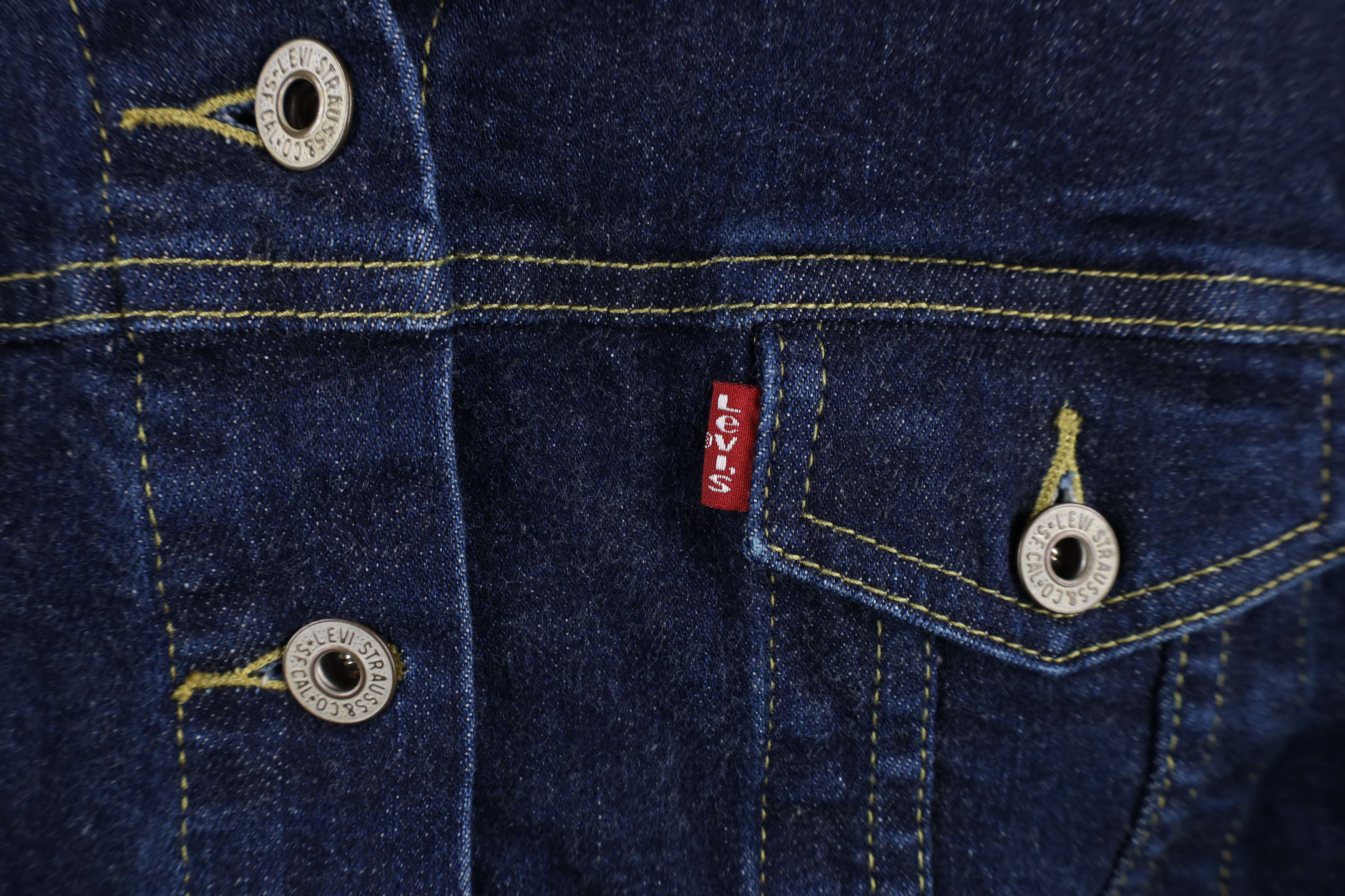 Levi's × Vintage Vintage Y2K 2000 Levis Denim Jean Trucker Jacket Blue Size S / US 4 / IT 40 - 4 Thumbnail