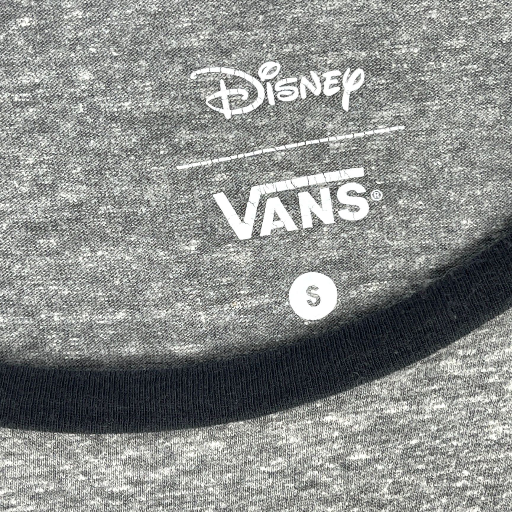 Disney Disney Minnie Mouse Collab T Shirt 3/4 Sleeve Size S Gray Black Womens Pilling Size S / US 4 / IT 40 - 4 Thumbnail
