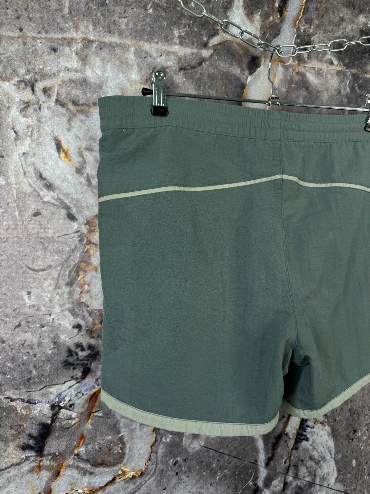 Adidas × Puma × Vintage Men’s Adidas Shorts Sportswear Size Small Size US 32 / EU 48 - 8 Thumbnail