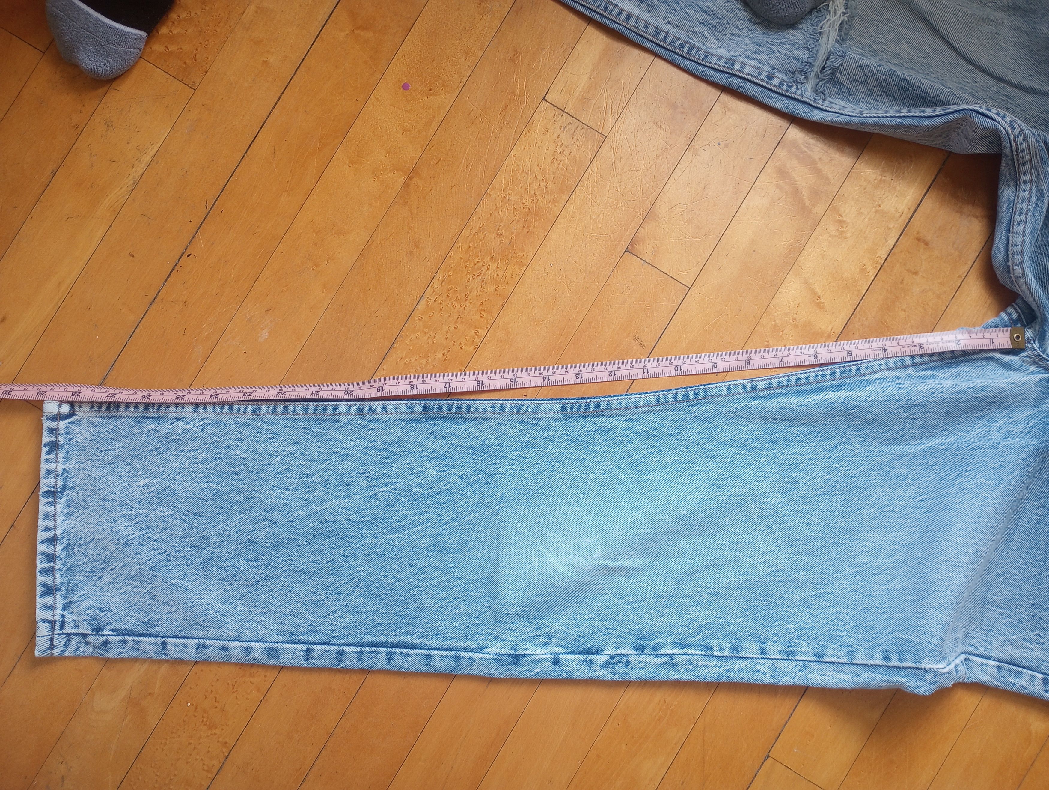 Levi's Levi's Authorized Vintage 501 Light Wash Distressed Jeans Size US 29 - 8 Thumbnail