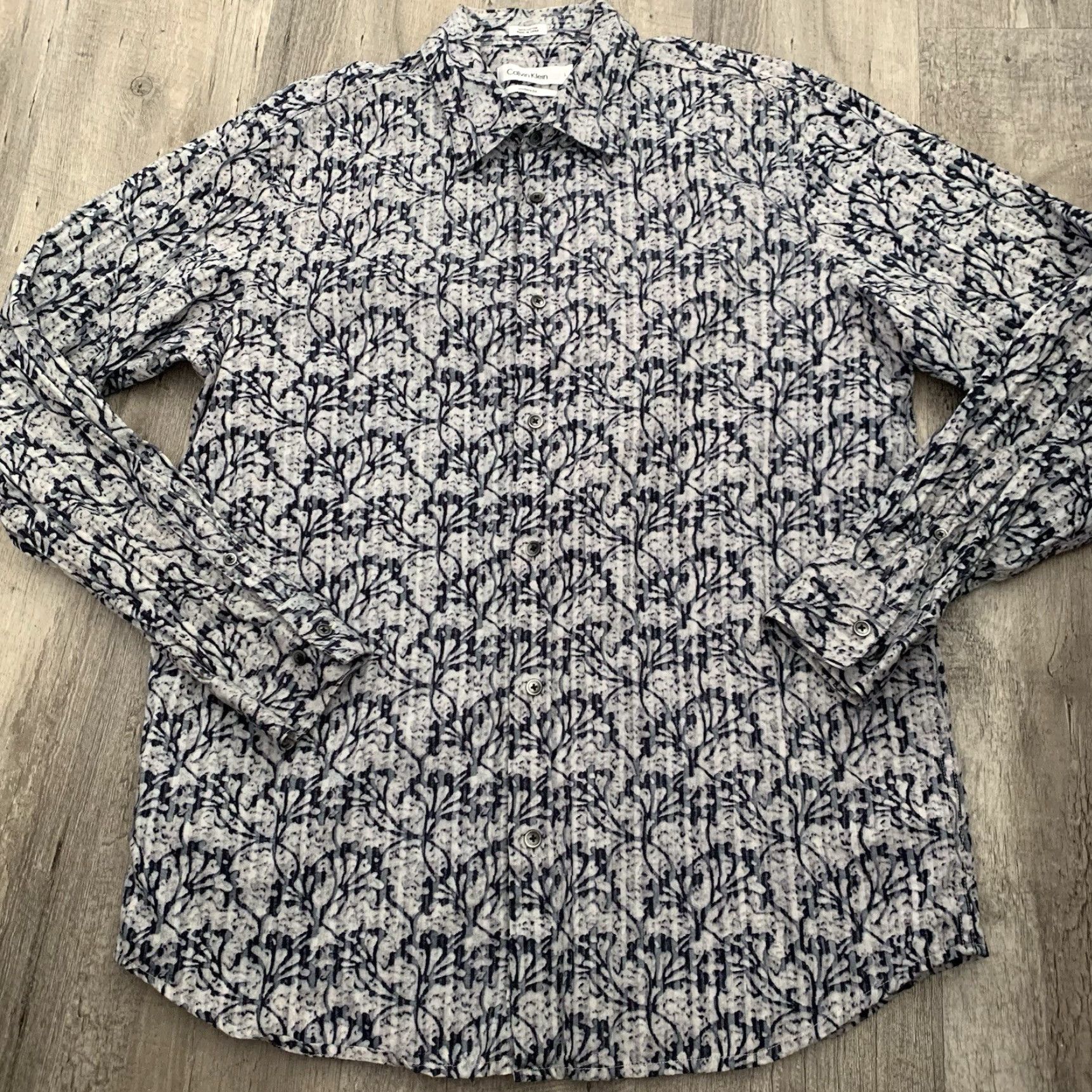 Calvin Klein Calvin Klein Shirt Mens Large Gray Blue Batik Modern Fit Long Sleeve Button Up Size US L / EU 52-54 / 3 - 3 Thumbnail