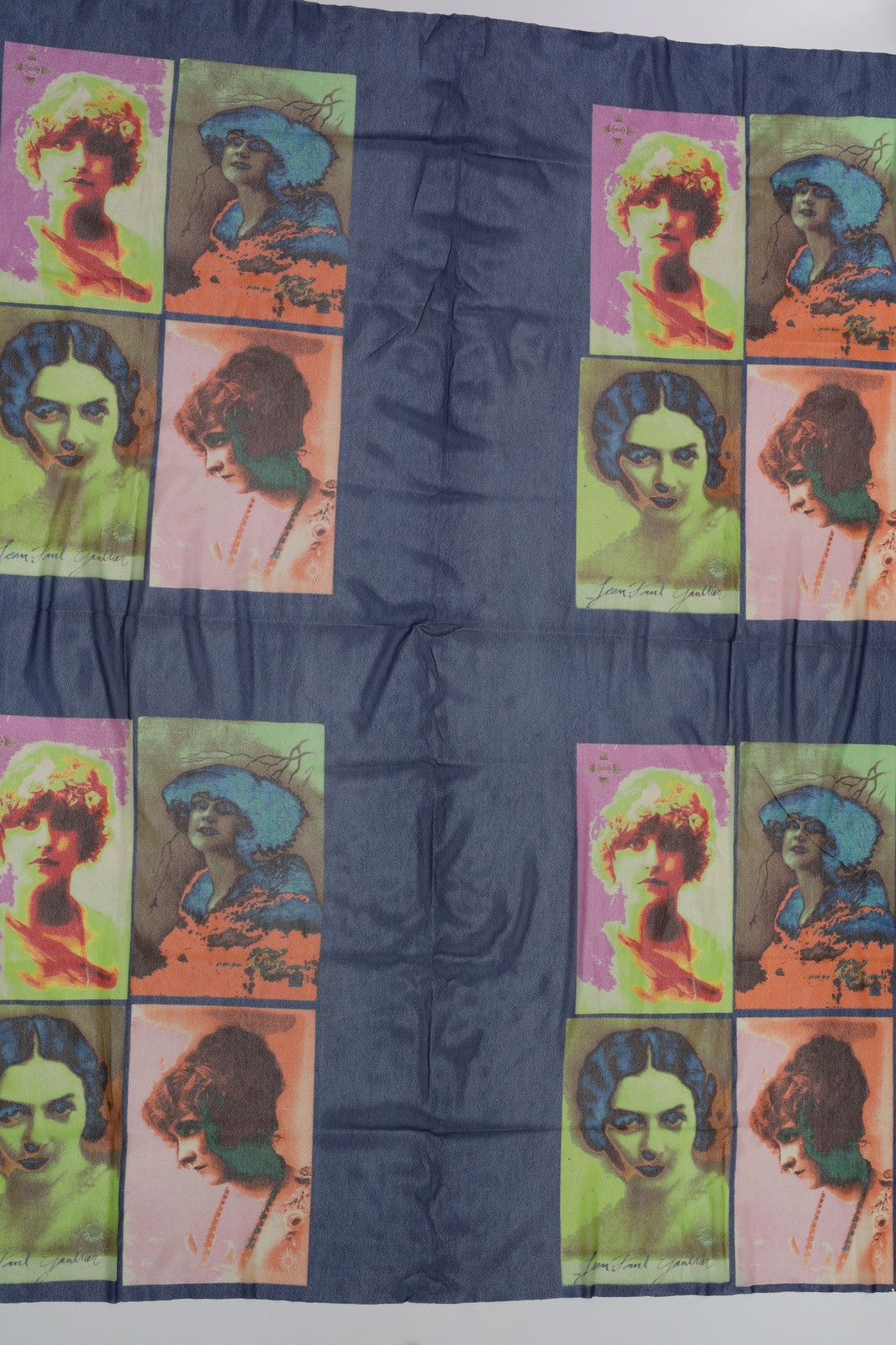 Jean Paul Gaultier Jean Paul Gaultier Soleil 2002 Vintage Portraits Mesh Pareo Size ONE SIZE - 8 Thumbnail