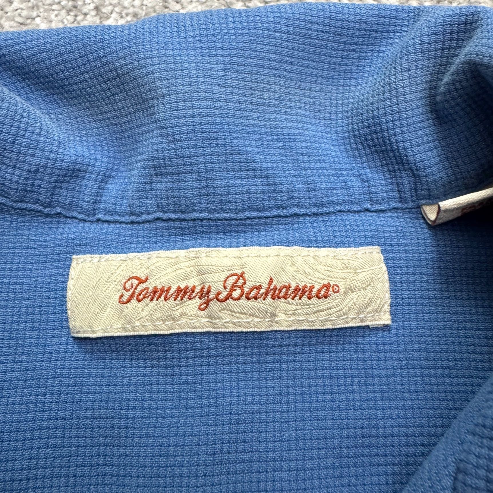 Tommy Bahama VINTAGE? (No) Tommy Bahama Silk Button-Down Shirt Mens M Blue Short Sleeve Classic Resort Size US M / EU 48-50 / 2 - 7 Thumbnail
