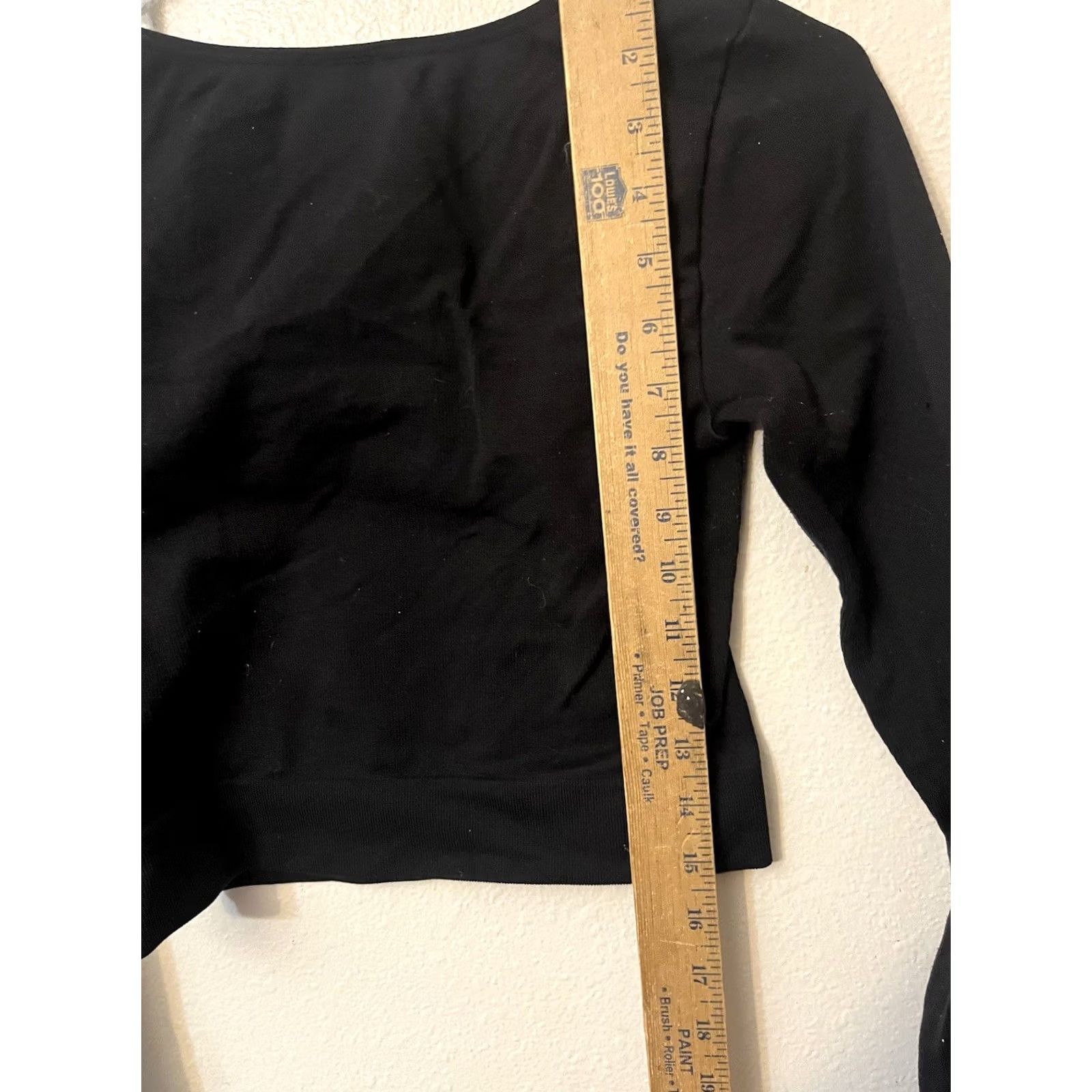 H&M H&m Long Sleeve Crop Black Tee Shirt Women’s Size Small Casual Shirt Cropped Black Cotton Blend 2020s? Size S / US 4 / IT 40 - 4 Thumbnail