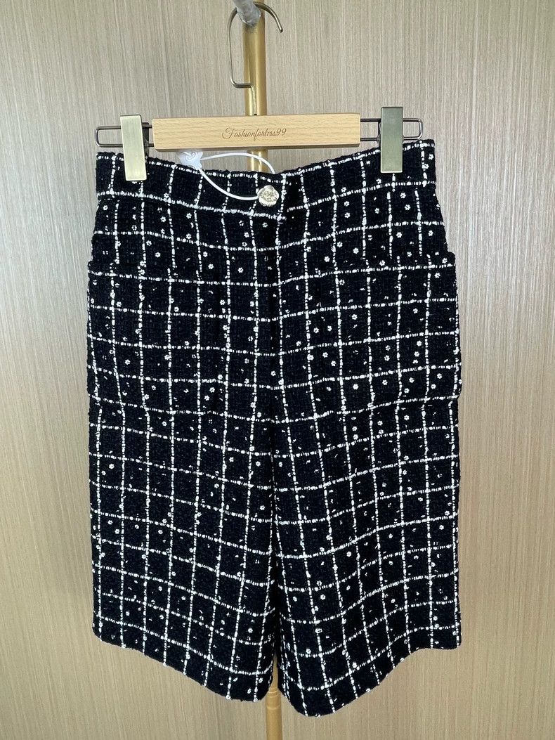 Chanel Sequin Tweed Black and White Check Shorts - dmc