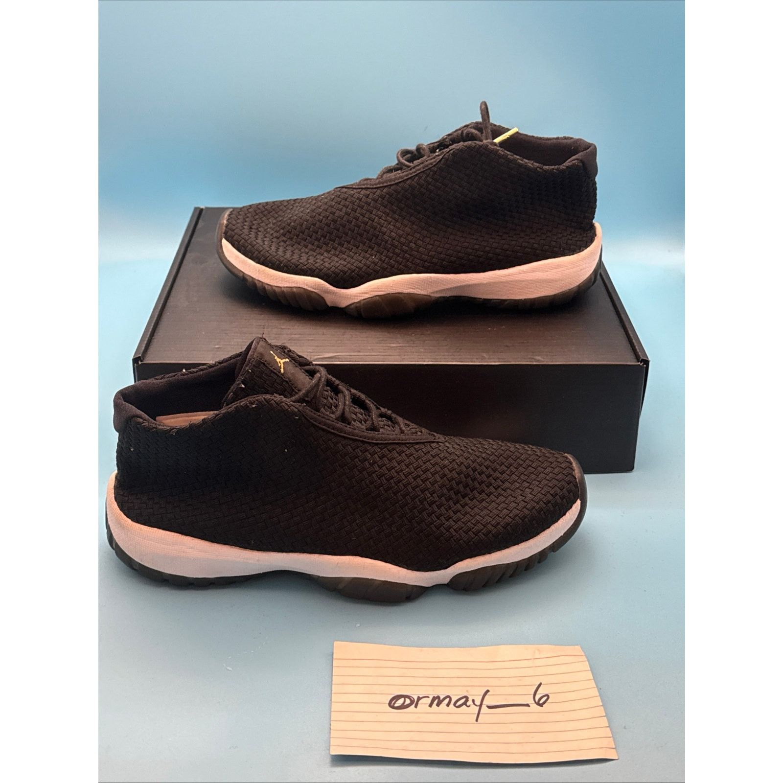 Jordan Brand Jordan Future 2014 Black White m8 w9.5 Size US 8 / EU 41 - 3 Thumbnail