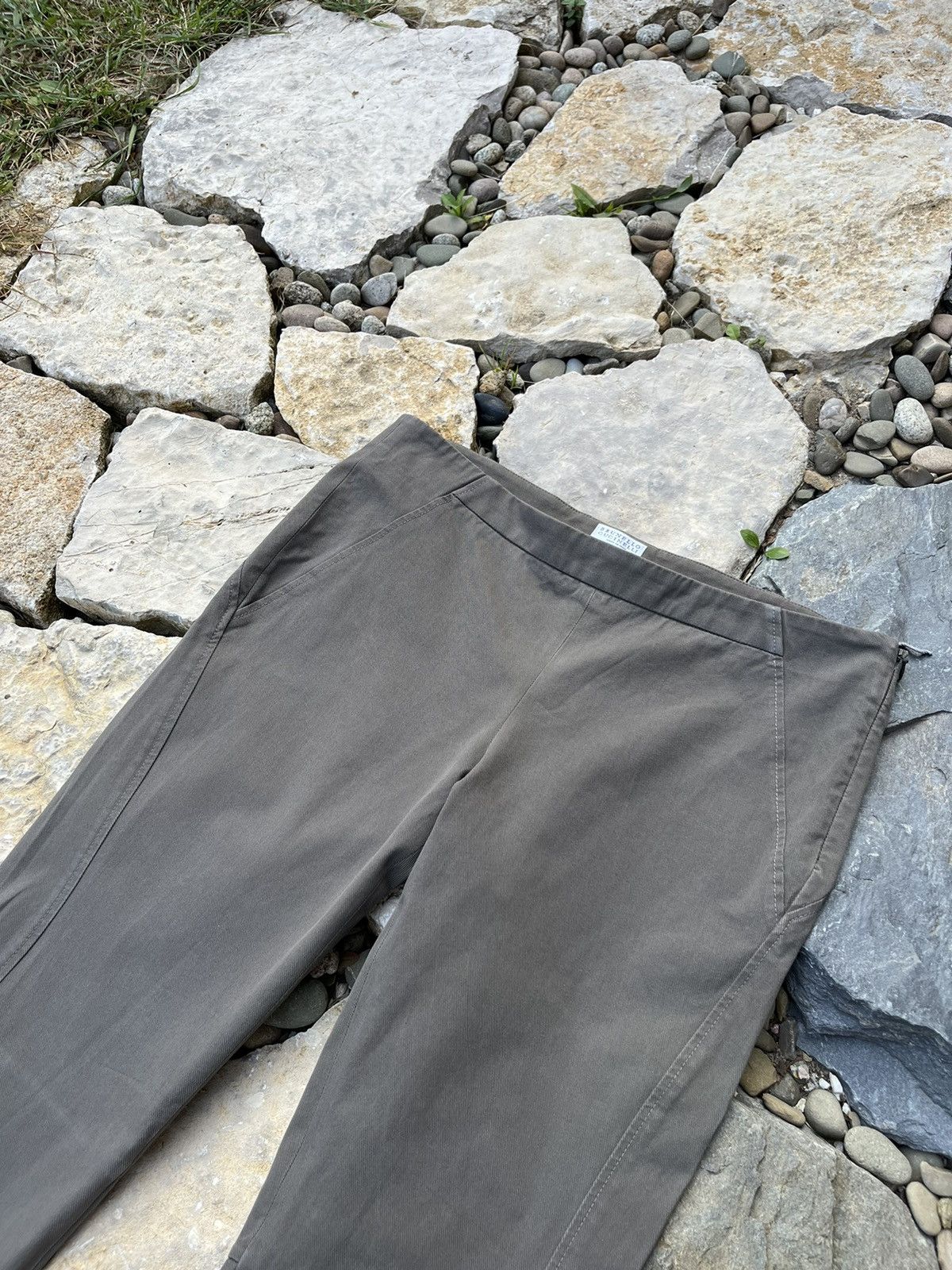 Brunello Cucinelli Brunello Cucinelli classic casual pants leggings trousers Size 30" / US 8 / IT 44 - 8 Thumbnail