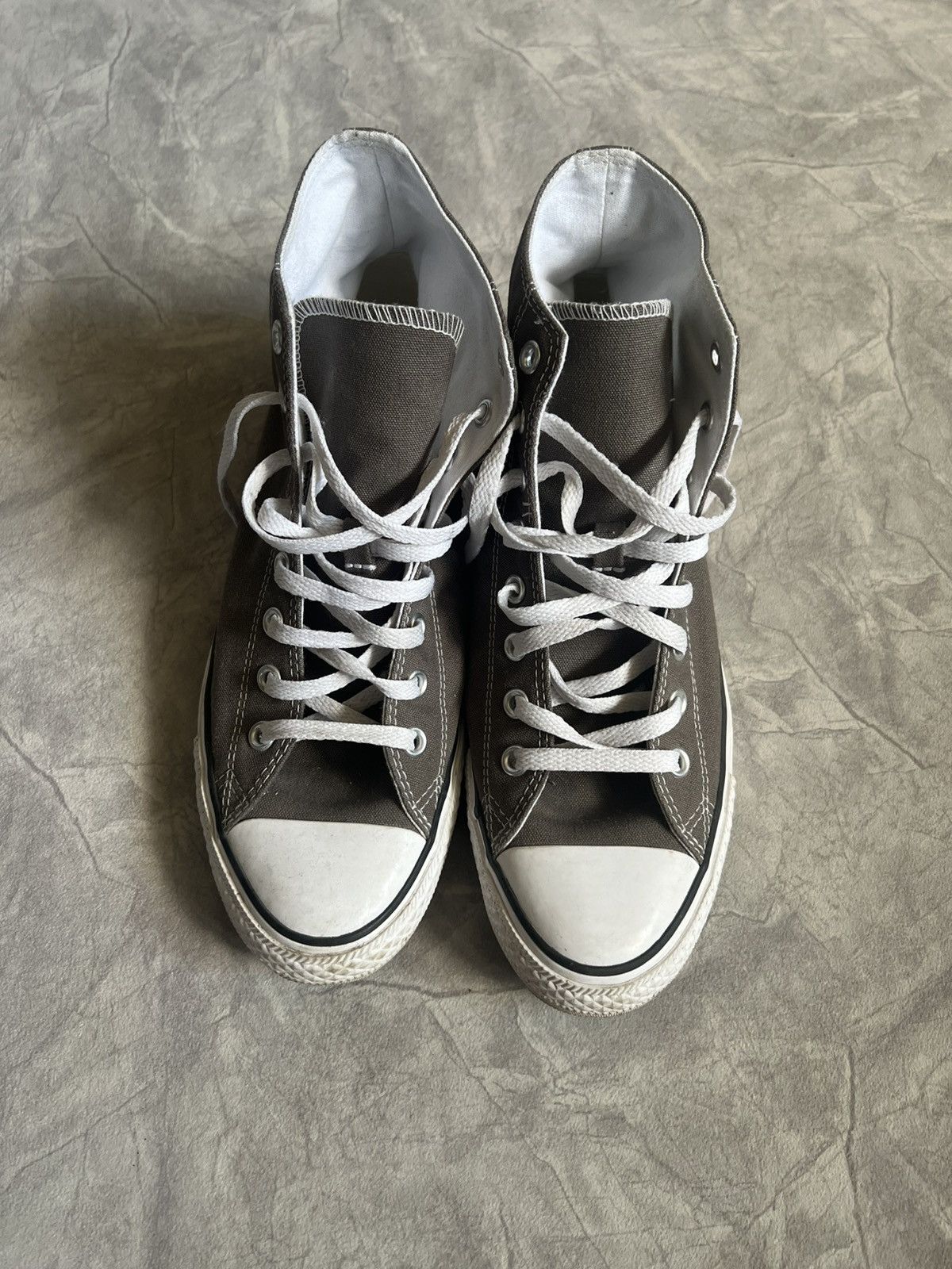 Converse Converse Hi Top Sneakers Size US 9.5 / EU 42-43 - 2 Thumbnail