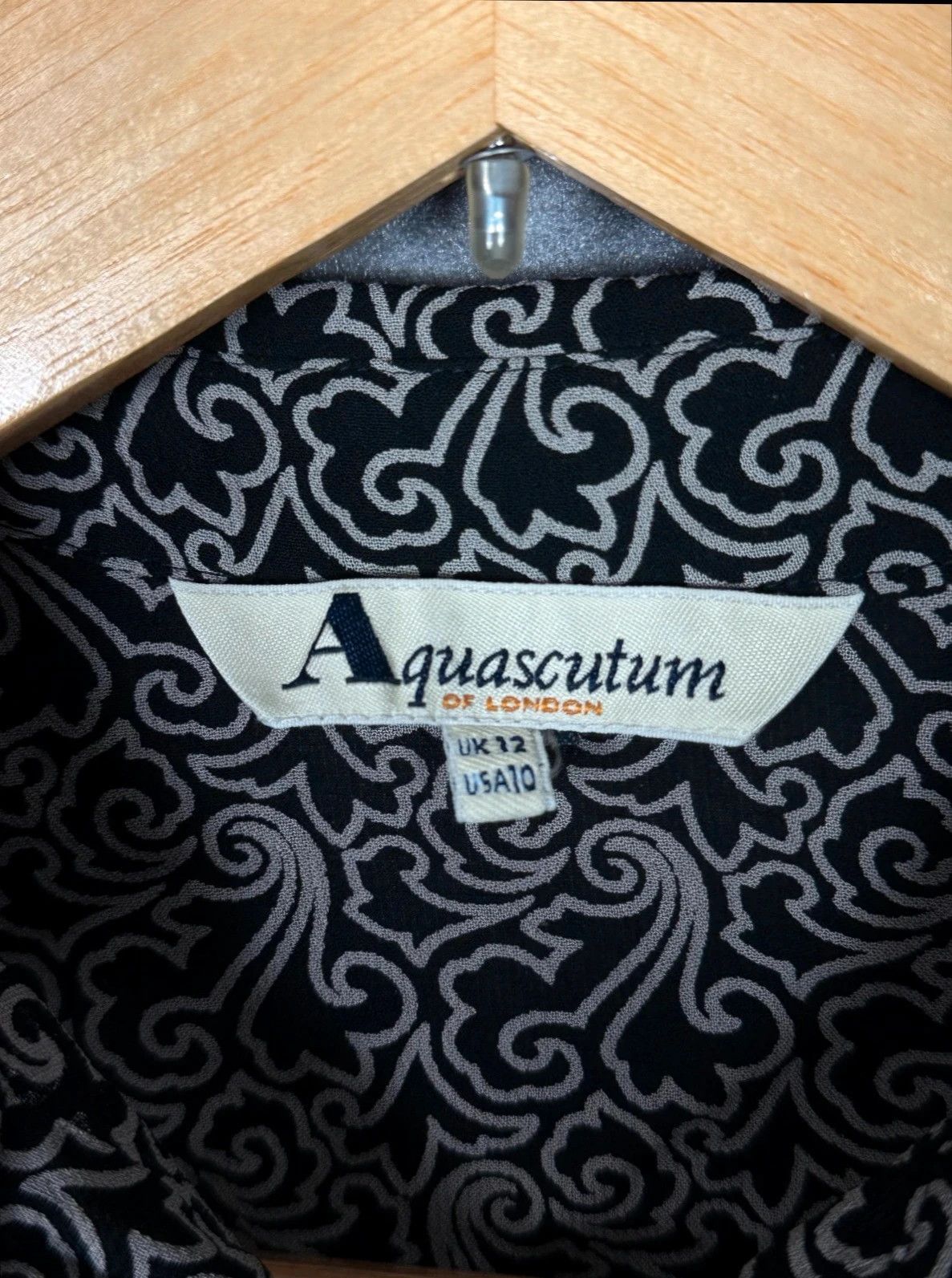 Aquascutum Aquascutum London Women Shirt Pattern Pearl Buttons Size M / US 6-8 / IT 42-44 - 3 Thumbnail