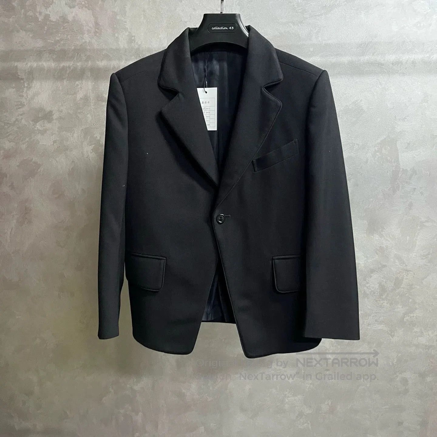 Saint Laurent Paris Saint Laurent Classic Black Lapel Blazer. Size US S / EU 44-46 / 1 - 1 Thumbnail