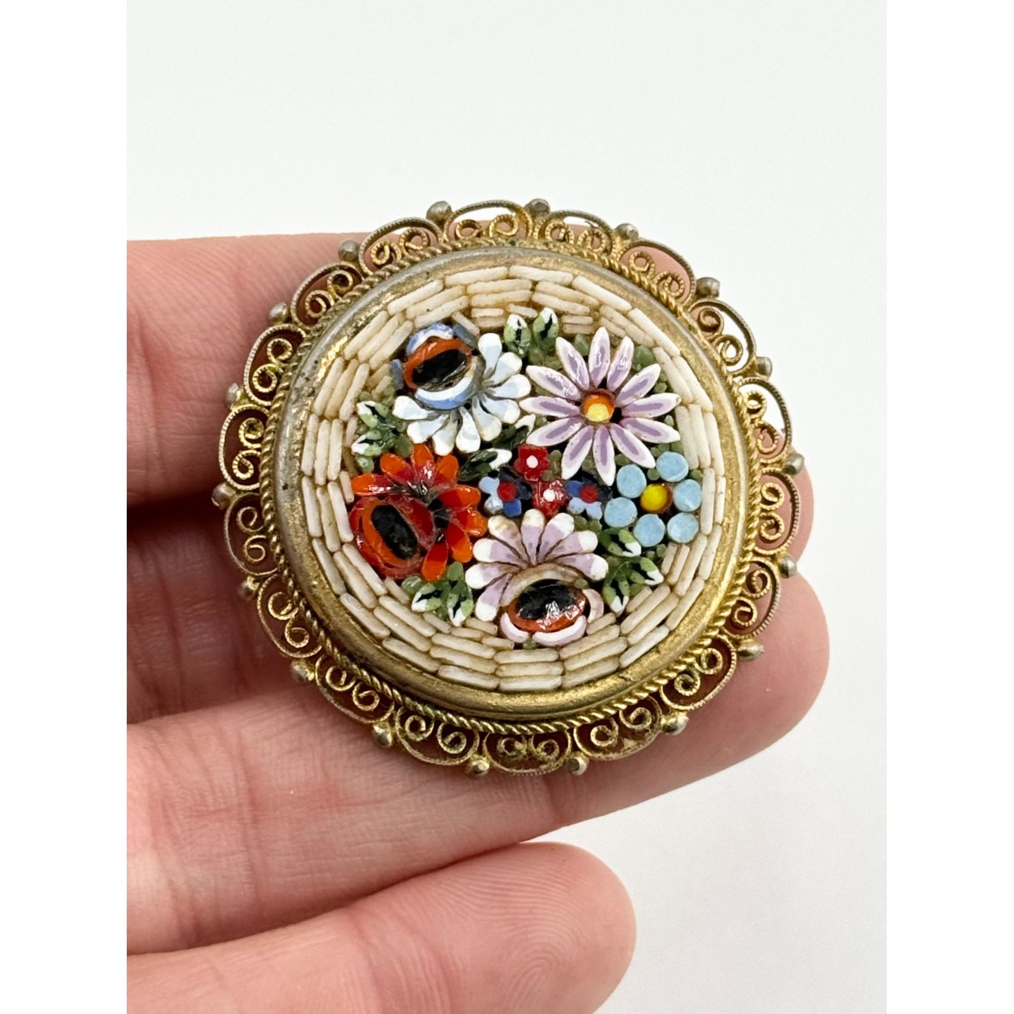 Vintage Vintage Italy glass micro mosaic floral brooch pin Size ONE SIZE - 4 Thumbnail