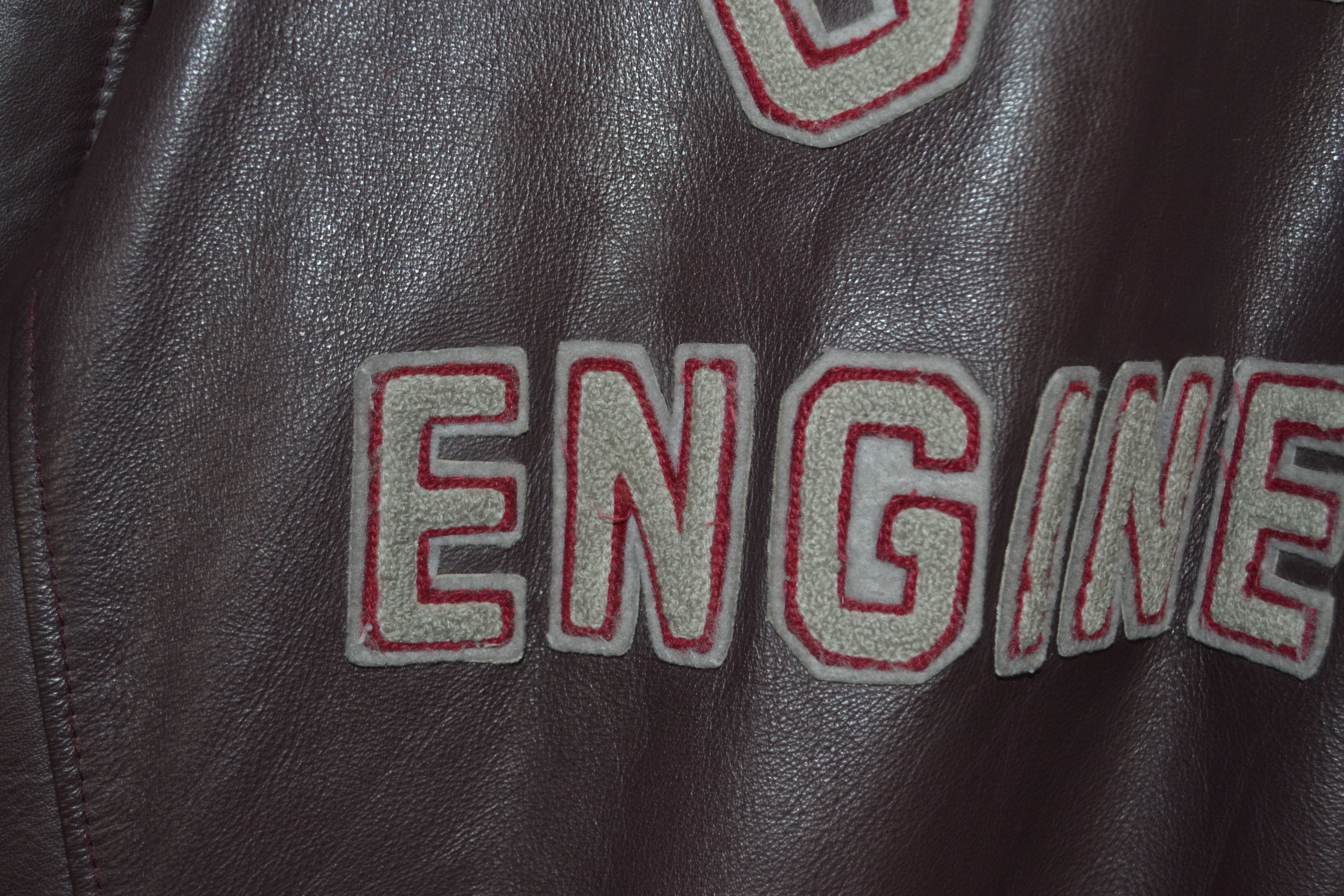 Vintage University of Ottawa Burgundy Engineering Leather Jacket 44 Size US L / EU 52-54 / 3 - 10 Thumbnail