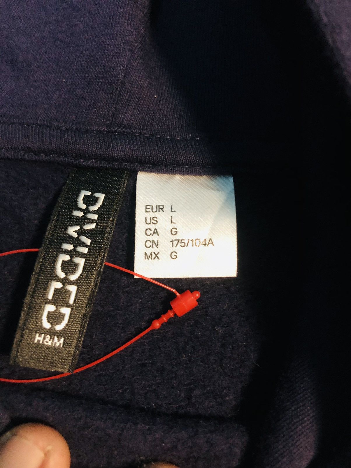 Divided × H&M × Japanese Brand Divided H&M Sweatshirt Hoodies (28) Size US L / EU 52-54 / 3 - 4 Thumbnail