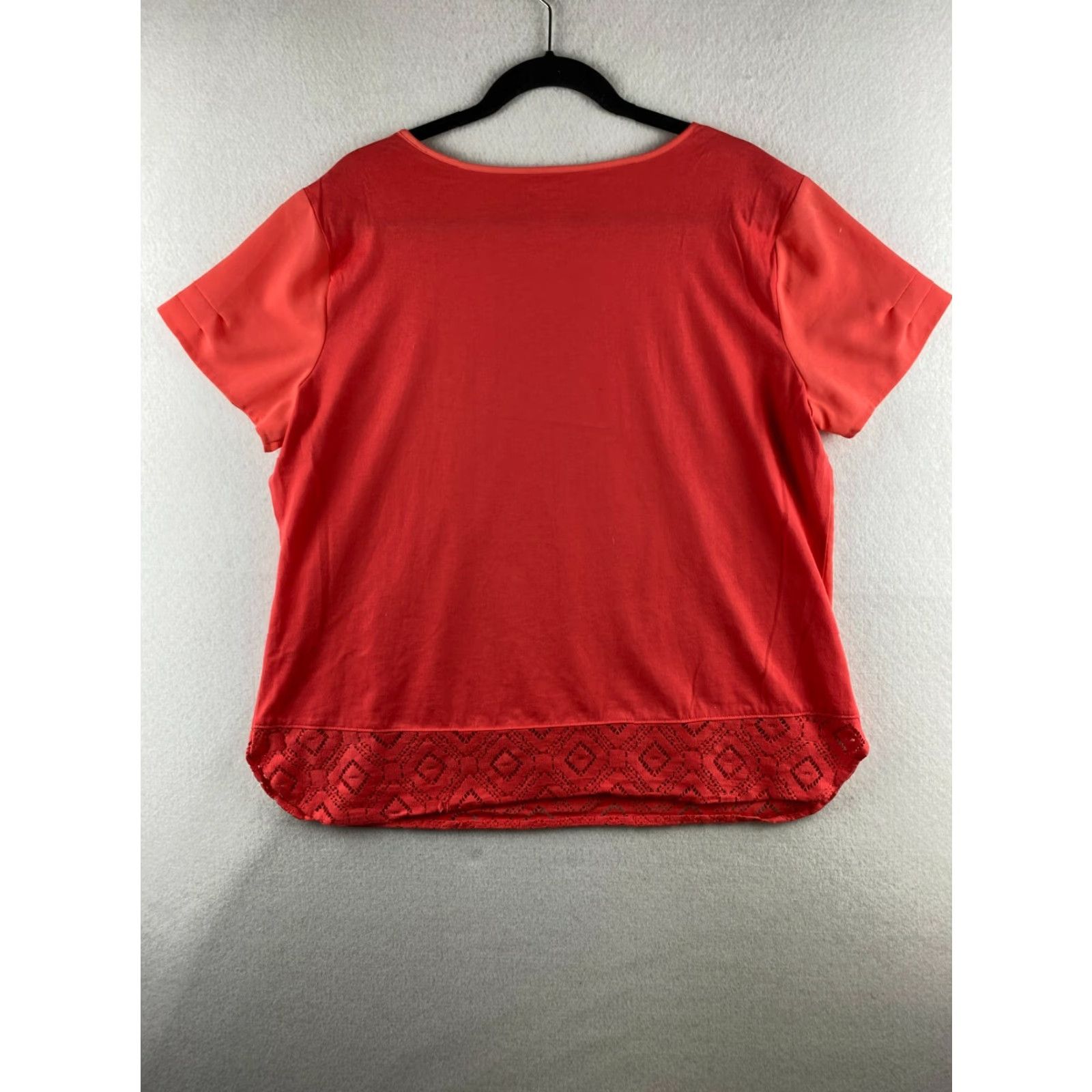 Van Heusen Van Heusen Blouse Womens XL Short Sleeve Pleated Laced Hem Round Neck Coral Dress Shirt? Size XL / US 12-14 / IT 48-50 - 6 Thumbnail