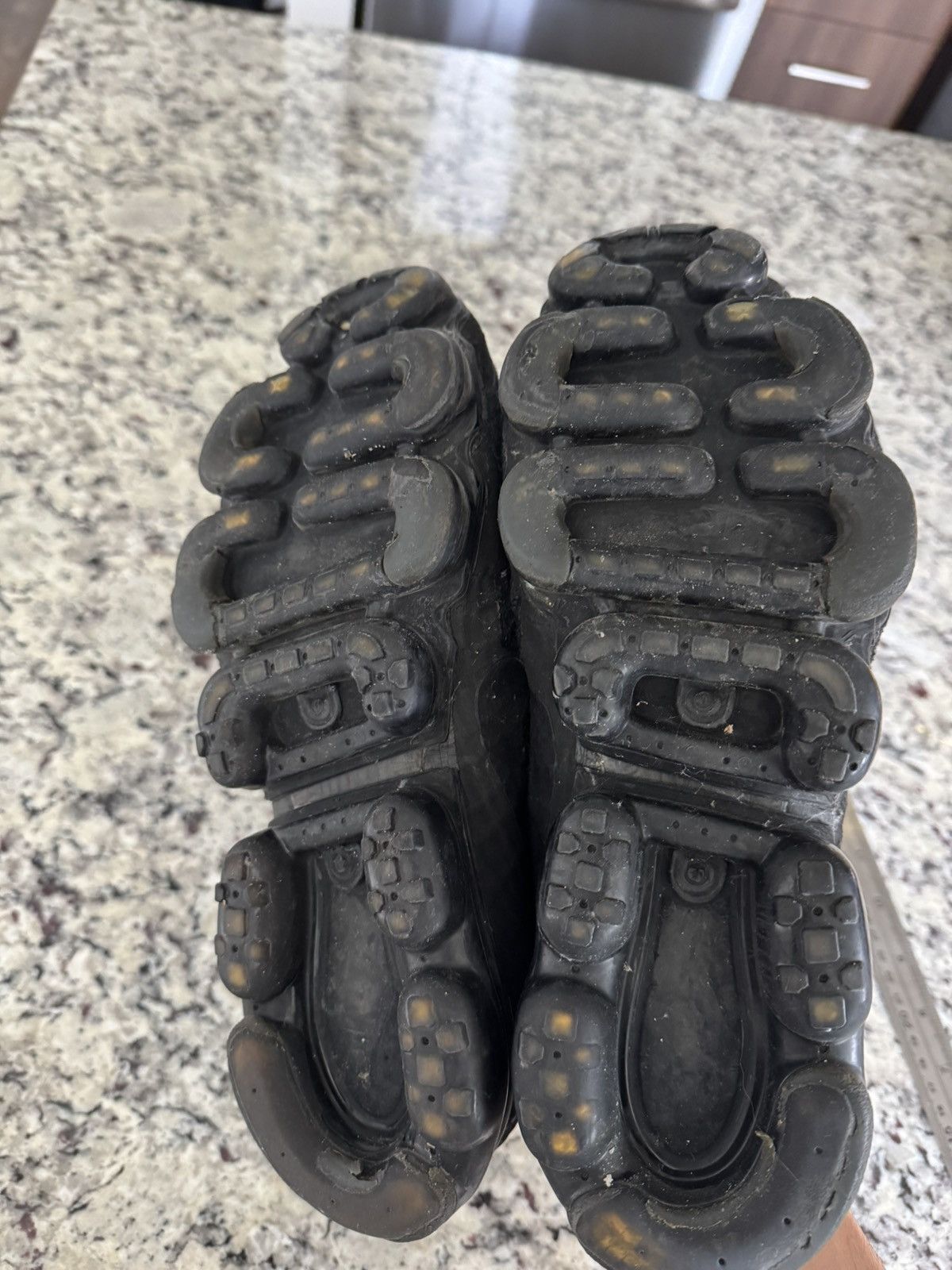 Nike Nike Air VaporMax “Triple Black 2.0” 2017 Size US 9.5 / EU 42-43 - 10 Thumbnail
