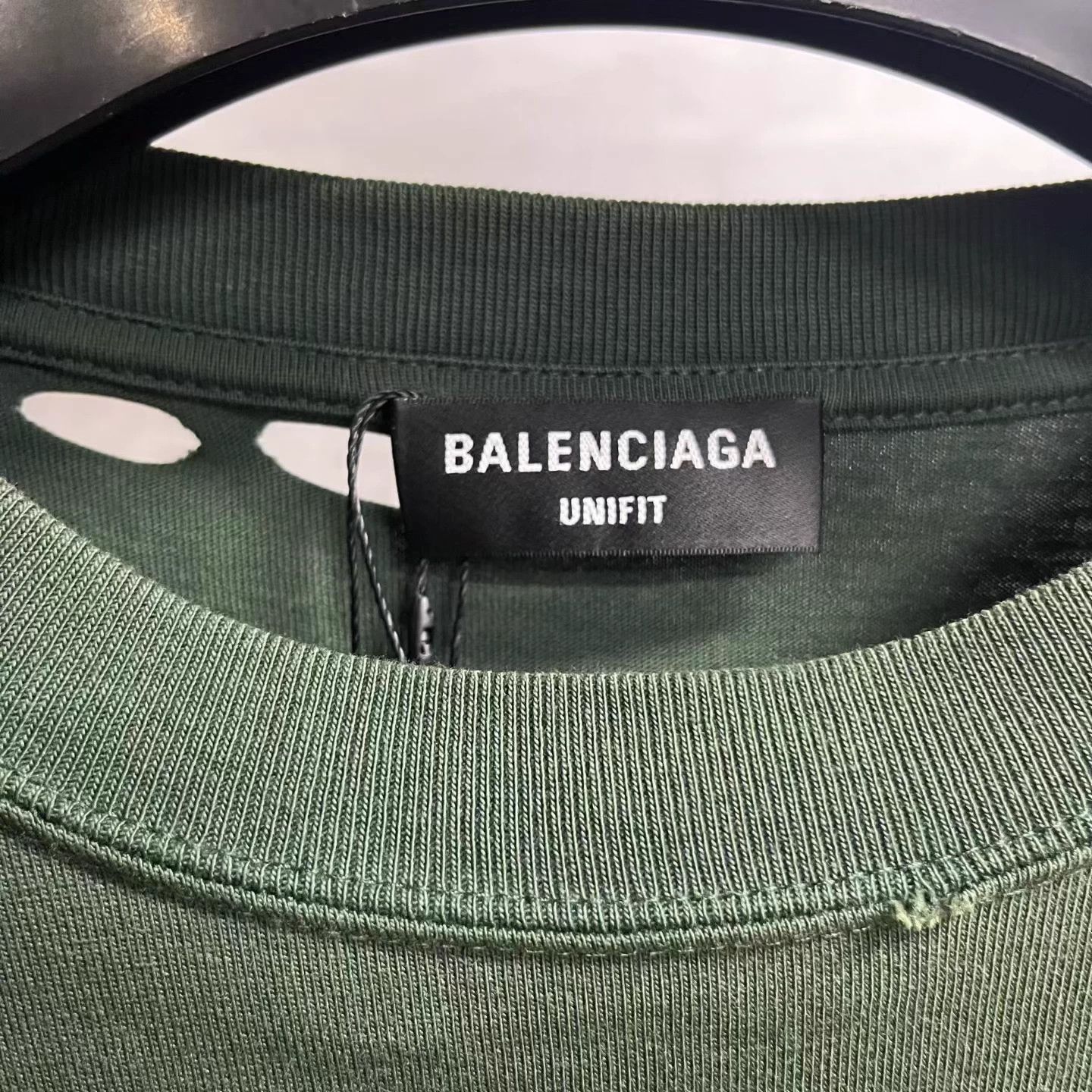 Balenciaga Balenciaga Green Cracked Dropped Shoulder Short-Sleeve XS Size US XS / EU 42 / 0 - 5 Thumbnail