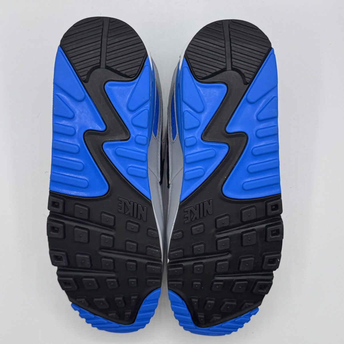 Nike Nike Air Max 90 Men's Size 10 White Photo Blue FN6958-102 Size US 10 / EU 43 - 7 Thumbnail