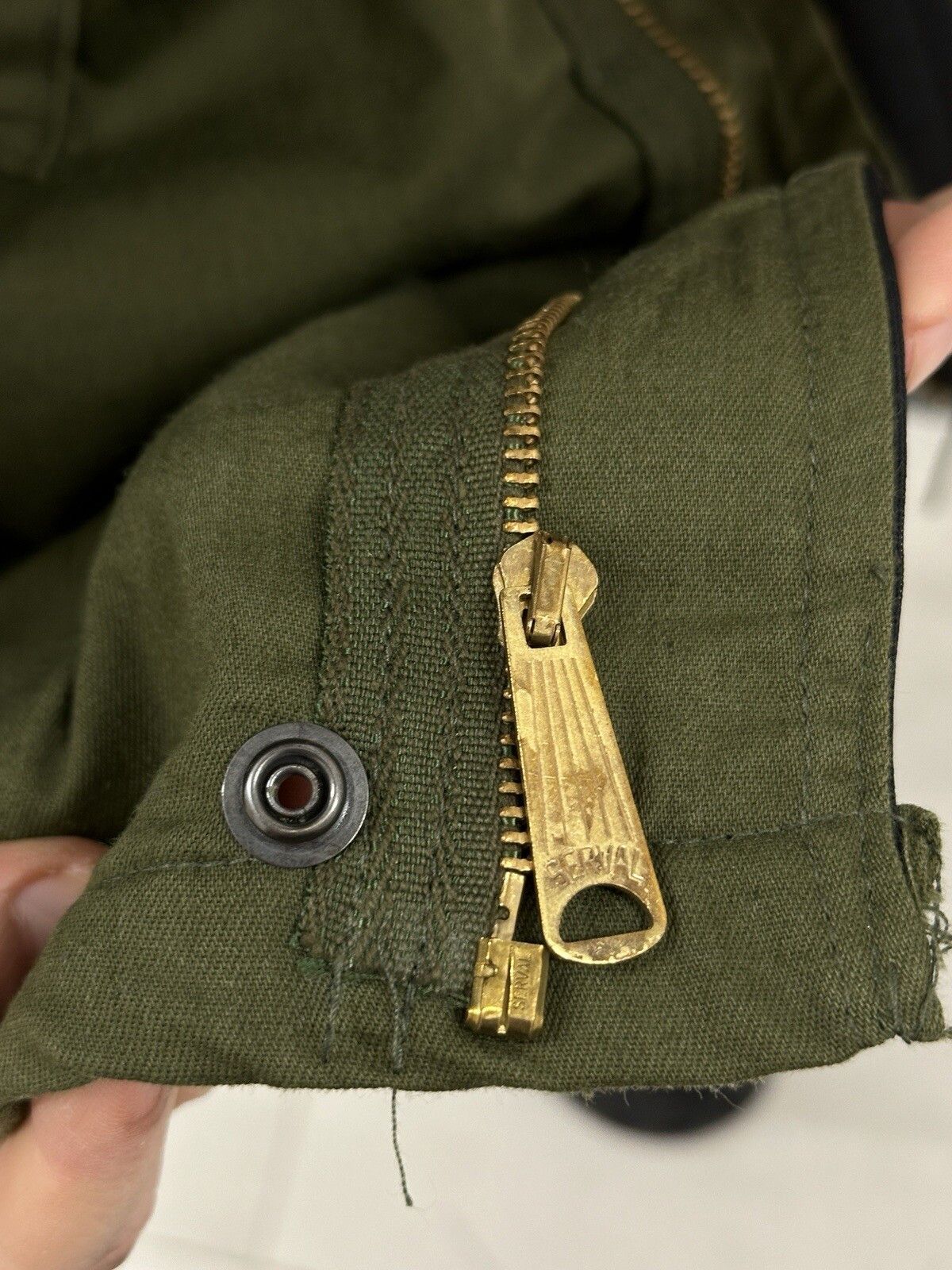 Vintage VINTAGE ARMY 1960s 60s MILITARY MILITARIA JACKET SERVAL ZIP Size US M / EU 48-50 / 2 - 5 Thumbnail