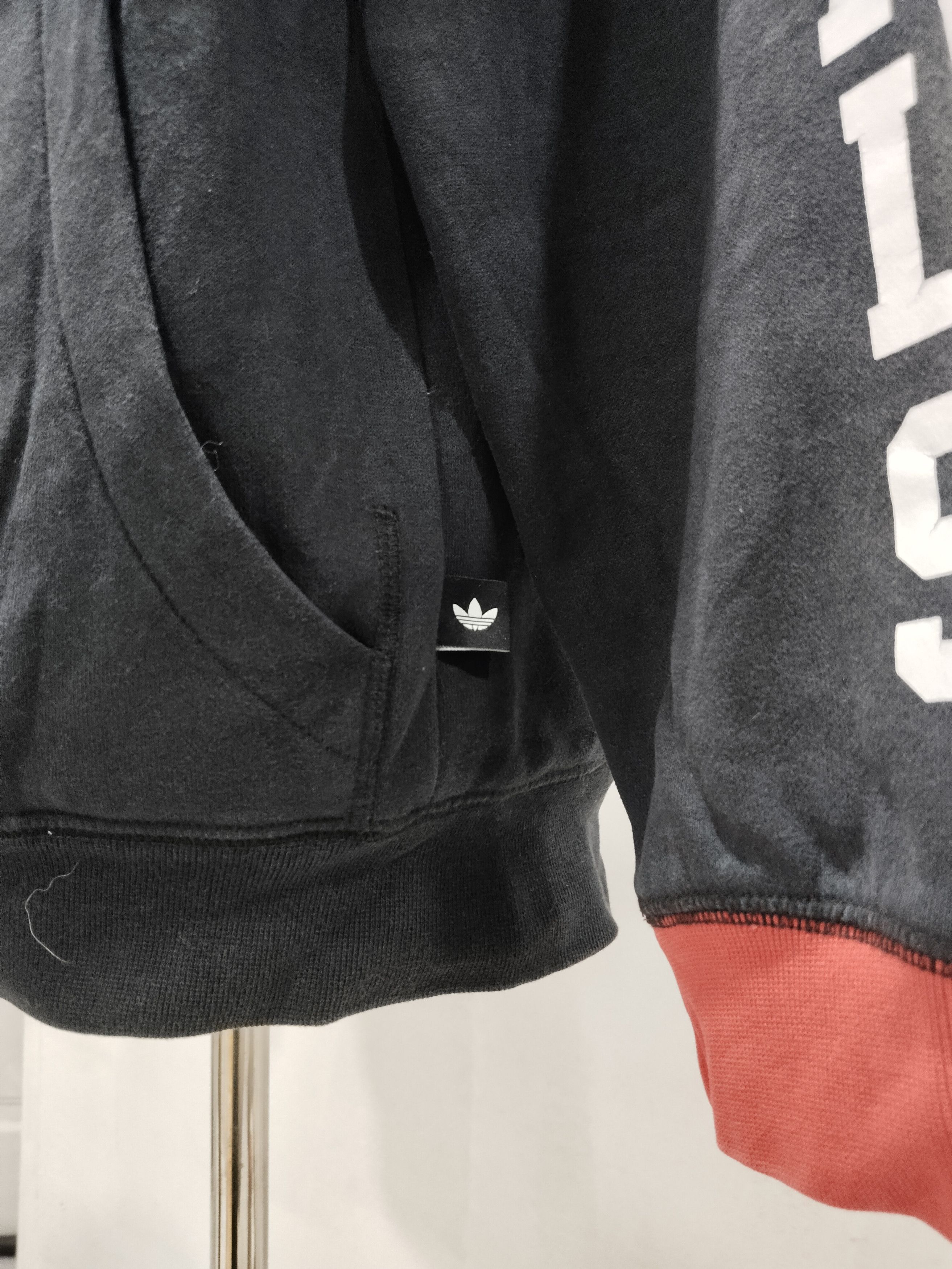 Adidas × Japanese Brand Adidas Embroidery Logo Zipper Hoodie Sweatshirt Size US M / EU 48-50 / 2 - 4 Thumbnail