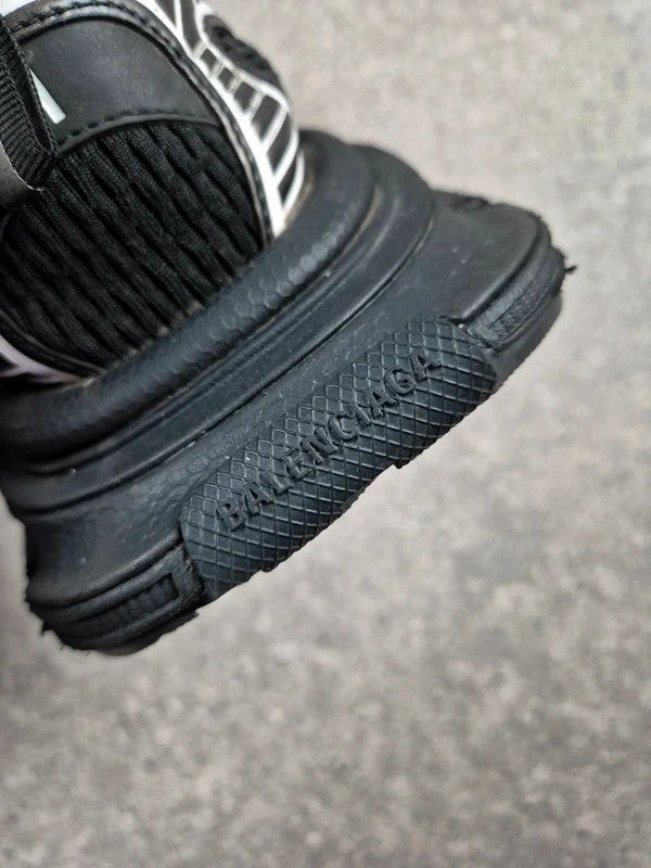 Balenciaga Balenciaga 3XL Men's Black Mesh Running Sneakers Size 41 Size US 8 / EU 41 - 7 Thumbnail