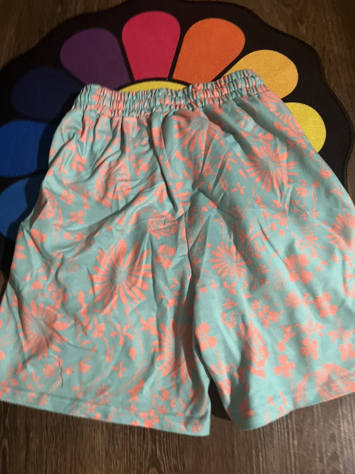 Other Floral pastel and orange shorts in a size small in men Size US 34 / EU 50 - 2 Thumbnail