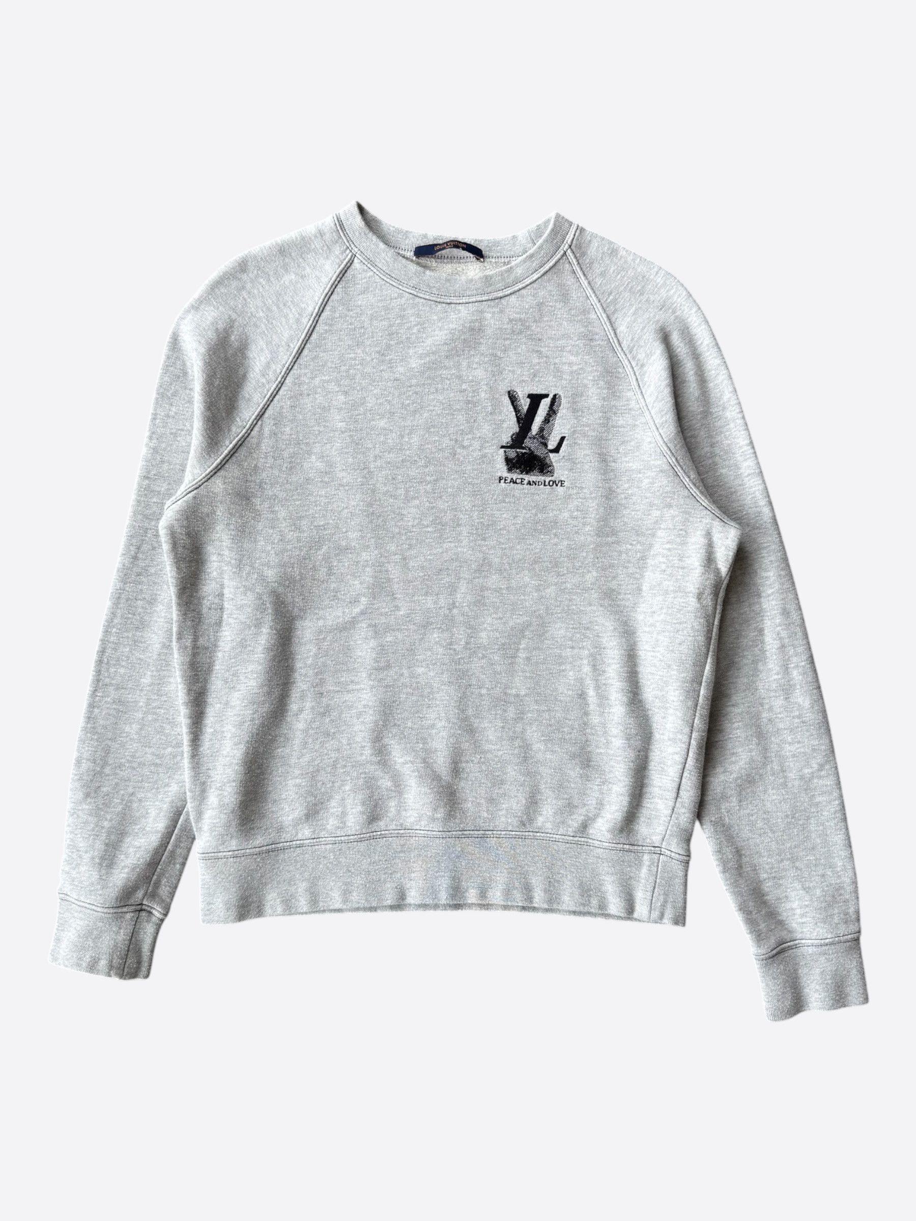 Louis Vuitton Louis Vuitton Grey Peace & Love Logo Embroidered Sweater Size US S / EU 44-46 / 1 - 1 Thumbnail