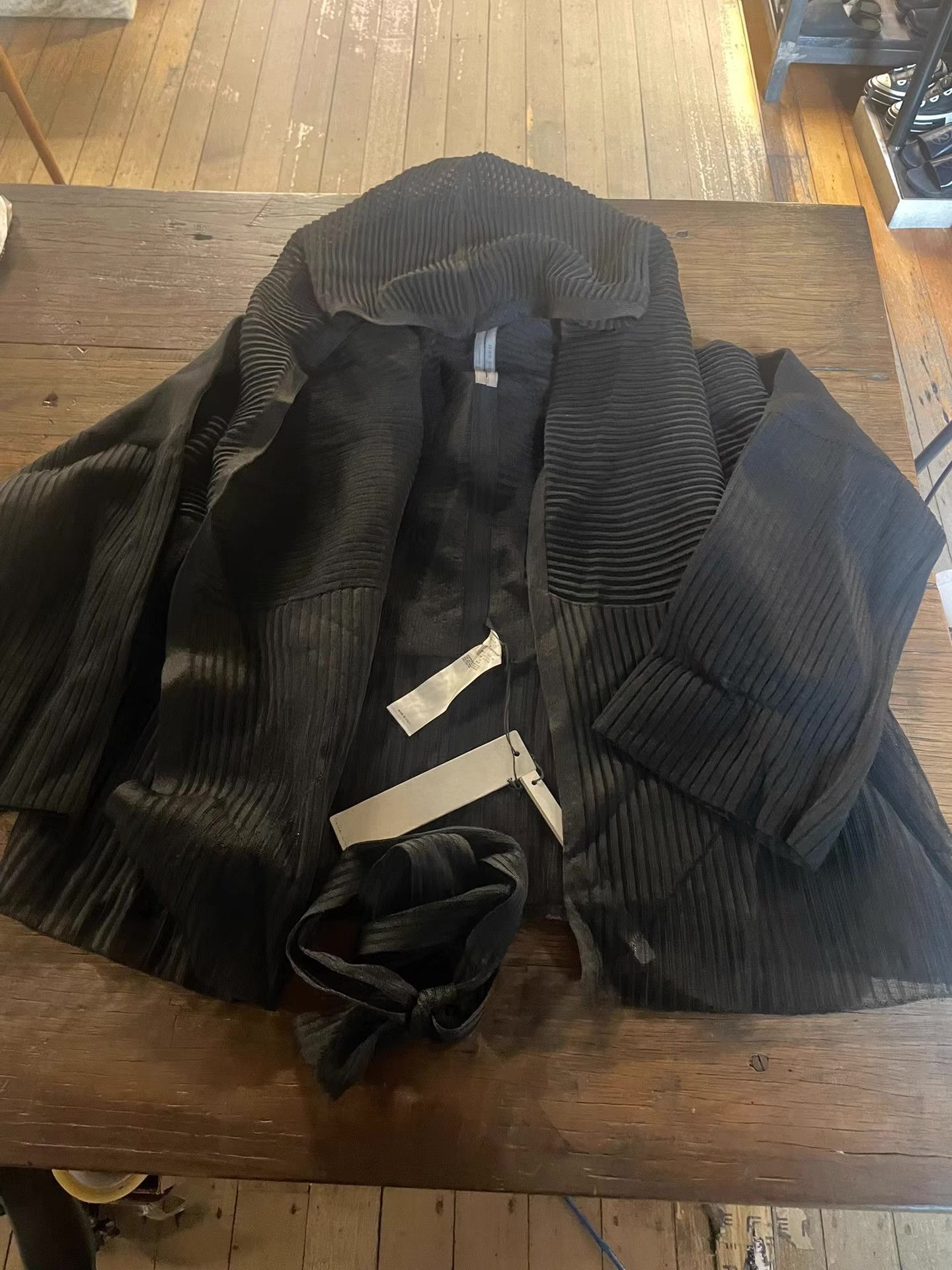 Rick Owens Rick Owens 17SS Pleated Sheer Tulle Hooded Cardigan Ｑ25 Size M / US 6-8 / IT 42-44 - 1 Thumbnail