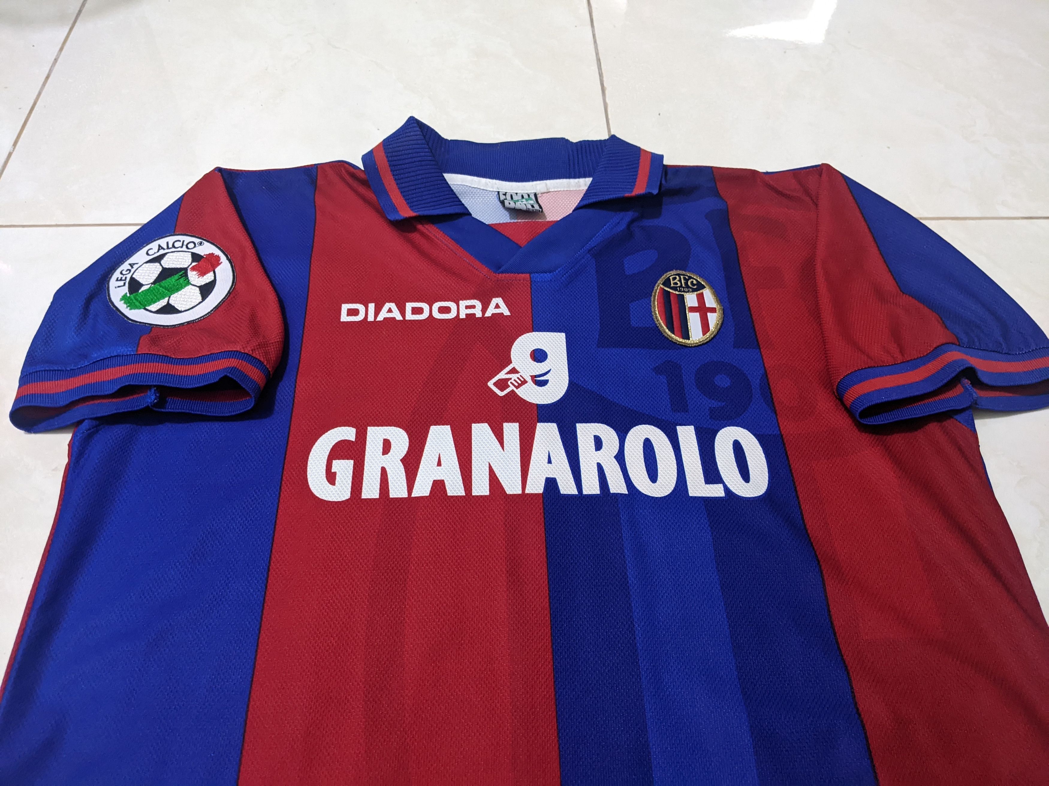 Diadora Bologna 1997-98 home BAGGIO Jersey football shirt Size US L / EU 52-54 / 3 - 4 Thumbnail