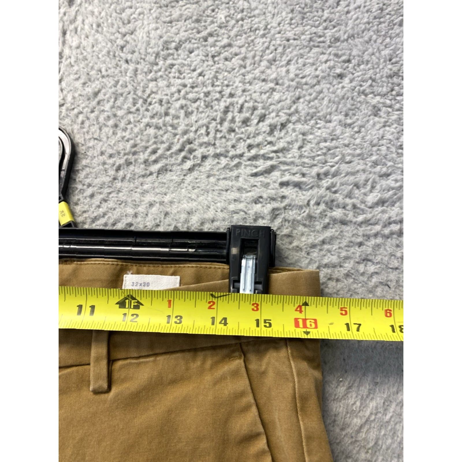 Gap GAP Pants Mens Slim Chino Pants Dark Hazel Size 32x30 Regular Straight Zip Button Front City Commute Size US 32 / EU 48 - 6 Thumbnail