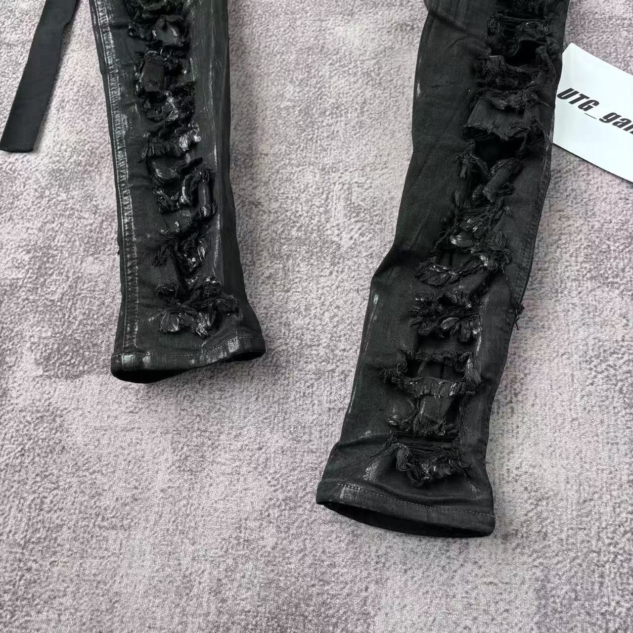 Rick Owens Drkshdw Rick Owens DRKSHDW Waxed Easy Creatch Distressed Denim Pants Size US 29 - 6 Thumbnail