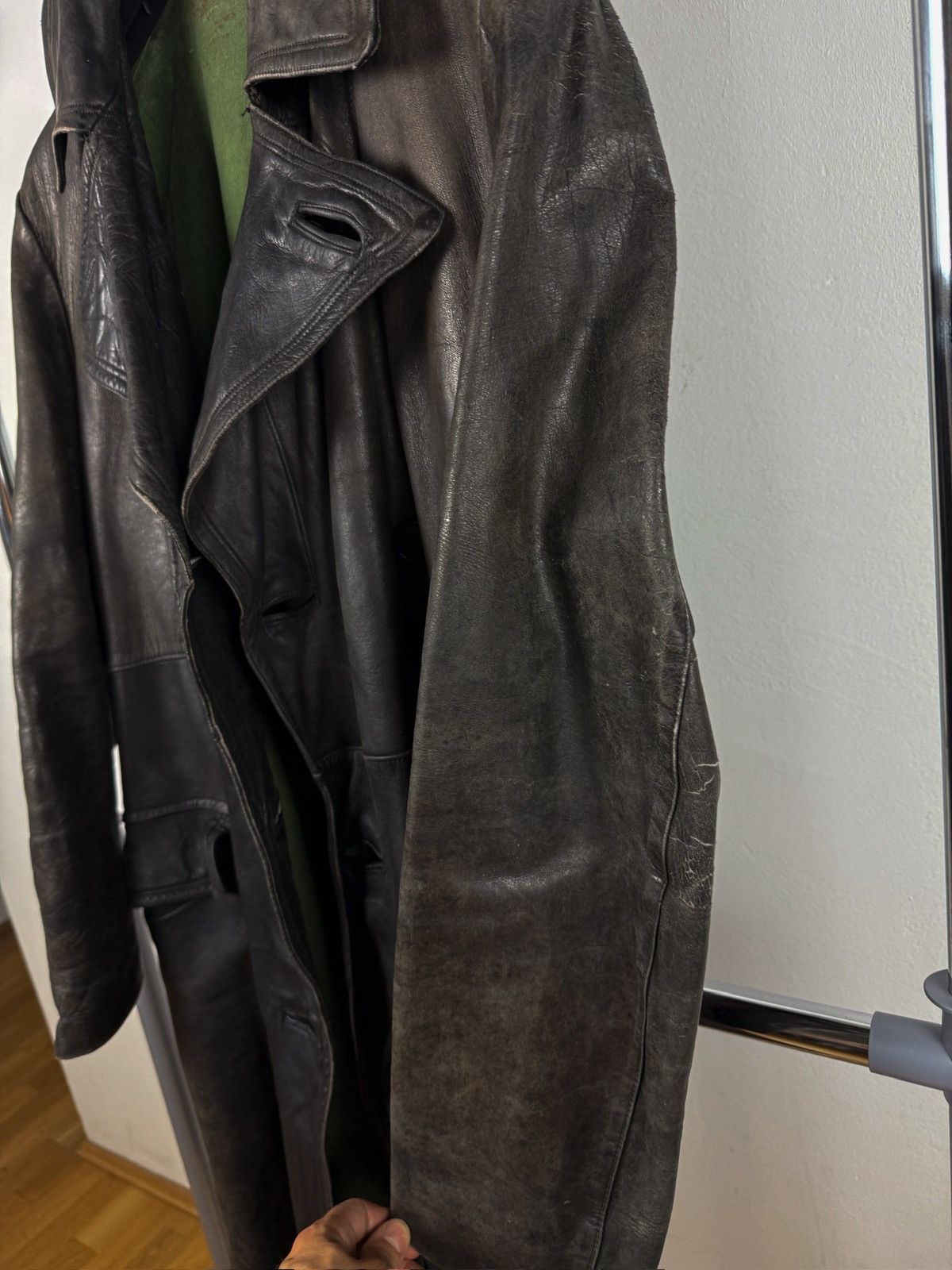Vintage Vintage 1950s European Leather Trenchcoat Size US L / EU 52-54 / 3 - 7 Thumbnail