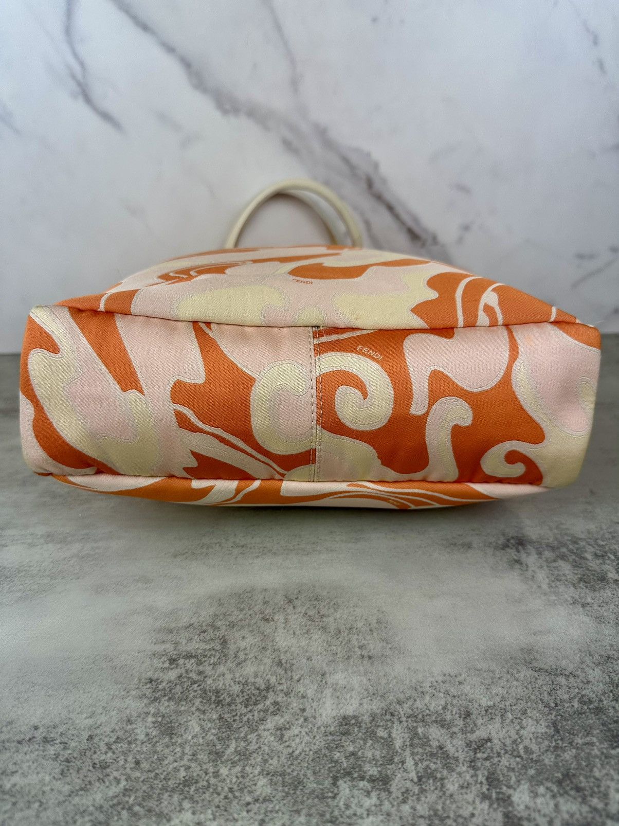 Fendi Fendi Orange Swirl Tote Size ONE SIZE - 9 Thumbnail