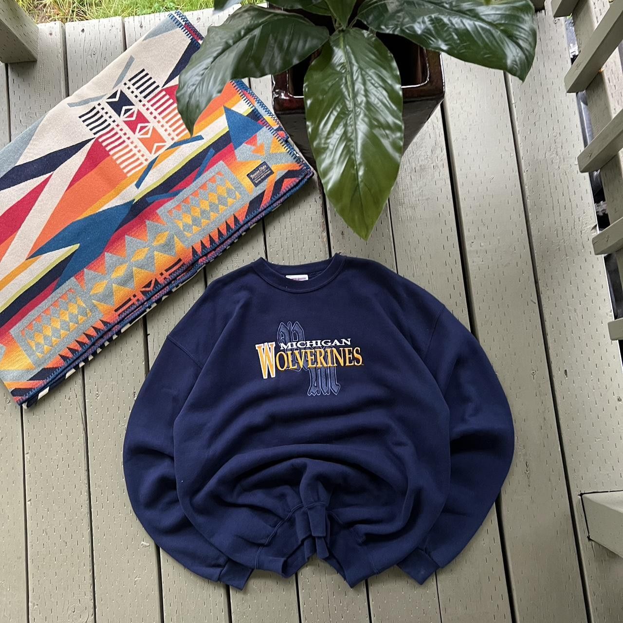 Vintage Vintage Michigan Wolverines Sweatshirts Size US XL / EU 56 / 4 - 1 Thumbnail