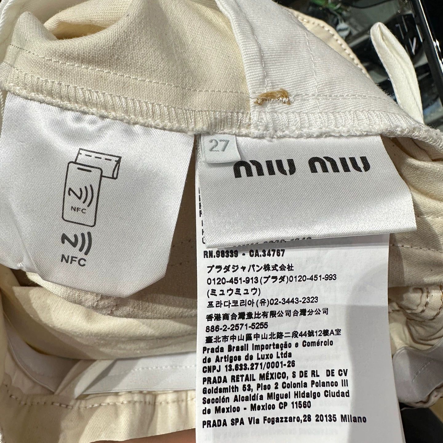 Miu Miu MIU MIU mid-rise logo letter embroidery denim shorts 27 Size 27" / US 4 / IT 40 - 4 Thumbnail